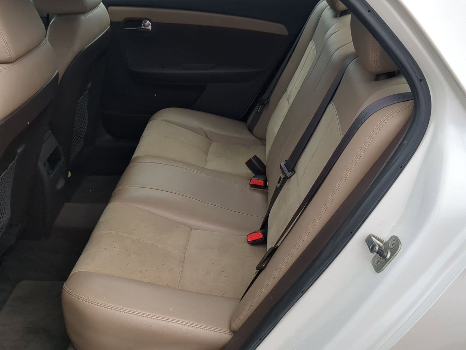 Thumbnail: 2010 Chevrolet Malibu - 19