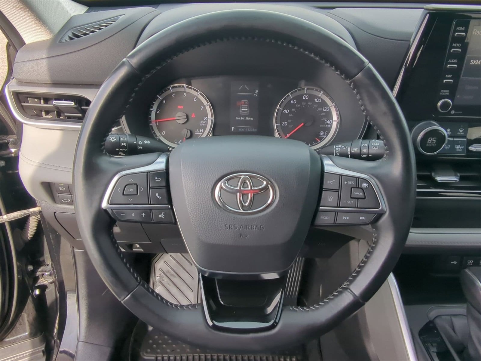 Thumbnail: 2021 Toyota Highlander - 31