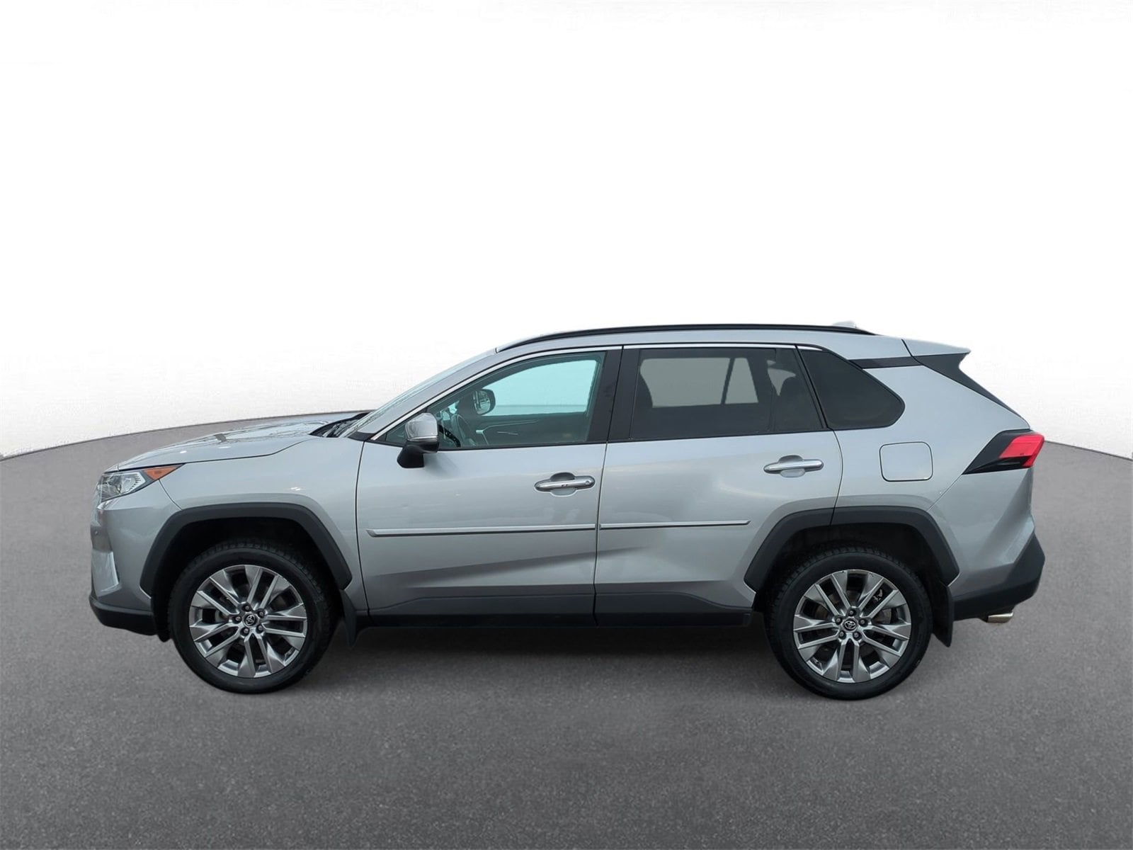 Thumbnail: 2019 Toyota RAV4 - 5