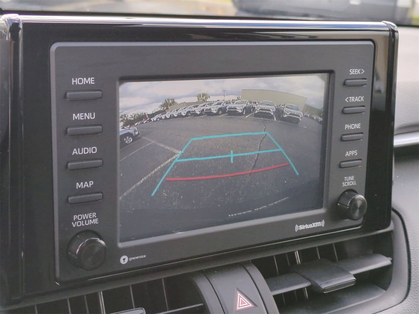 Thumbnail: 2022 Toyota RAV4 - 27