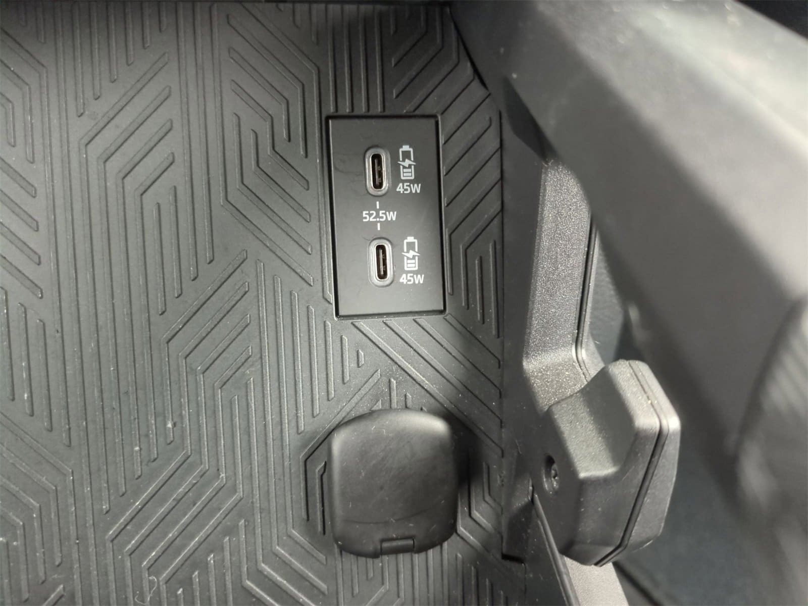 Thumbnail: 2024 Toyota Tacoma - 30