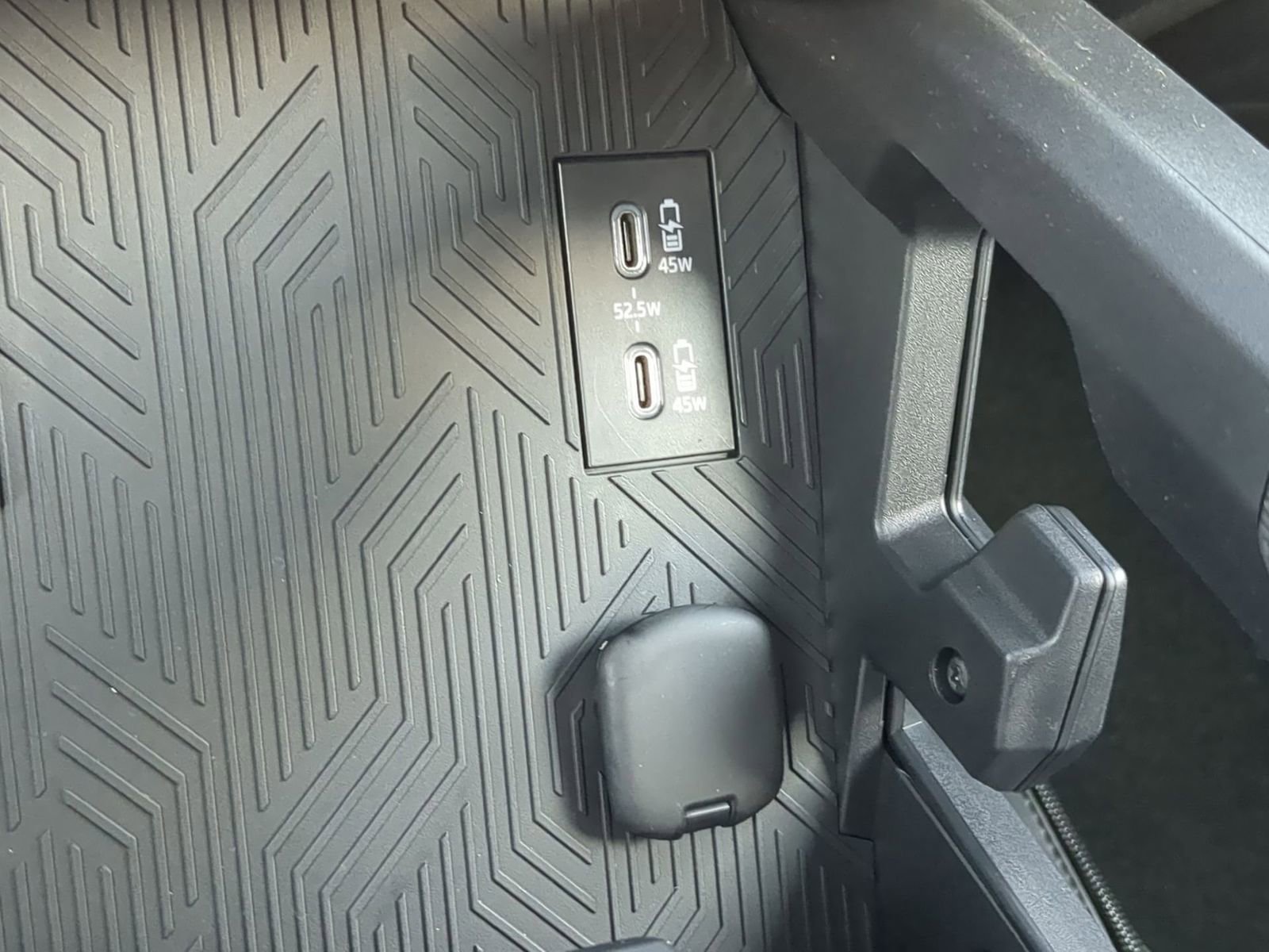 Thumbnail: 2025 Toyota Tacoma - 36