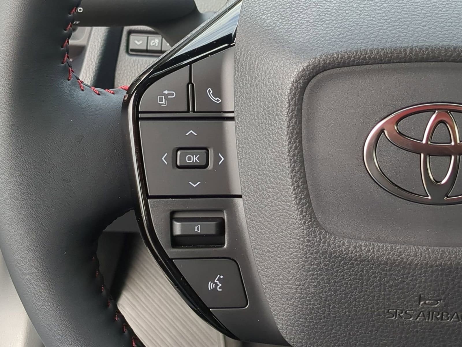 Thumbnail: 2026 Toyota Prius - 23