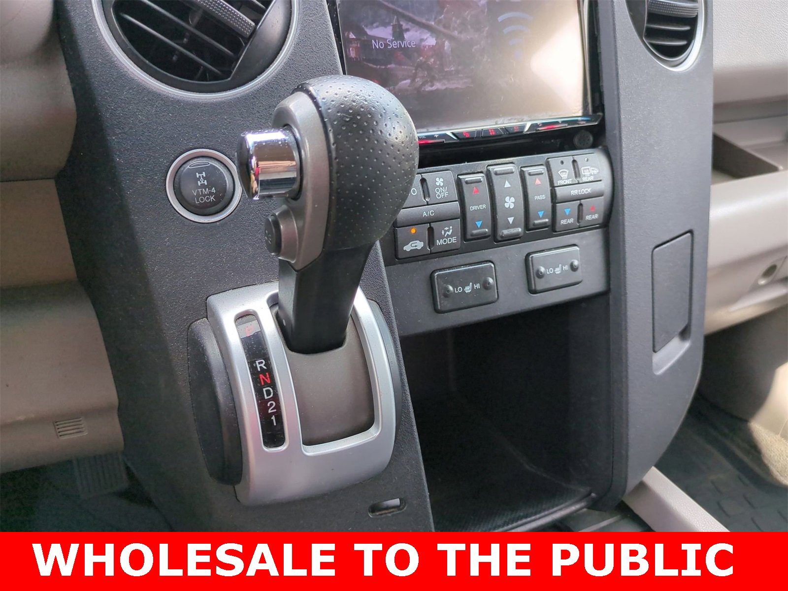 Thumbnail: 2011 Honda Pilot - 27