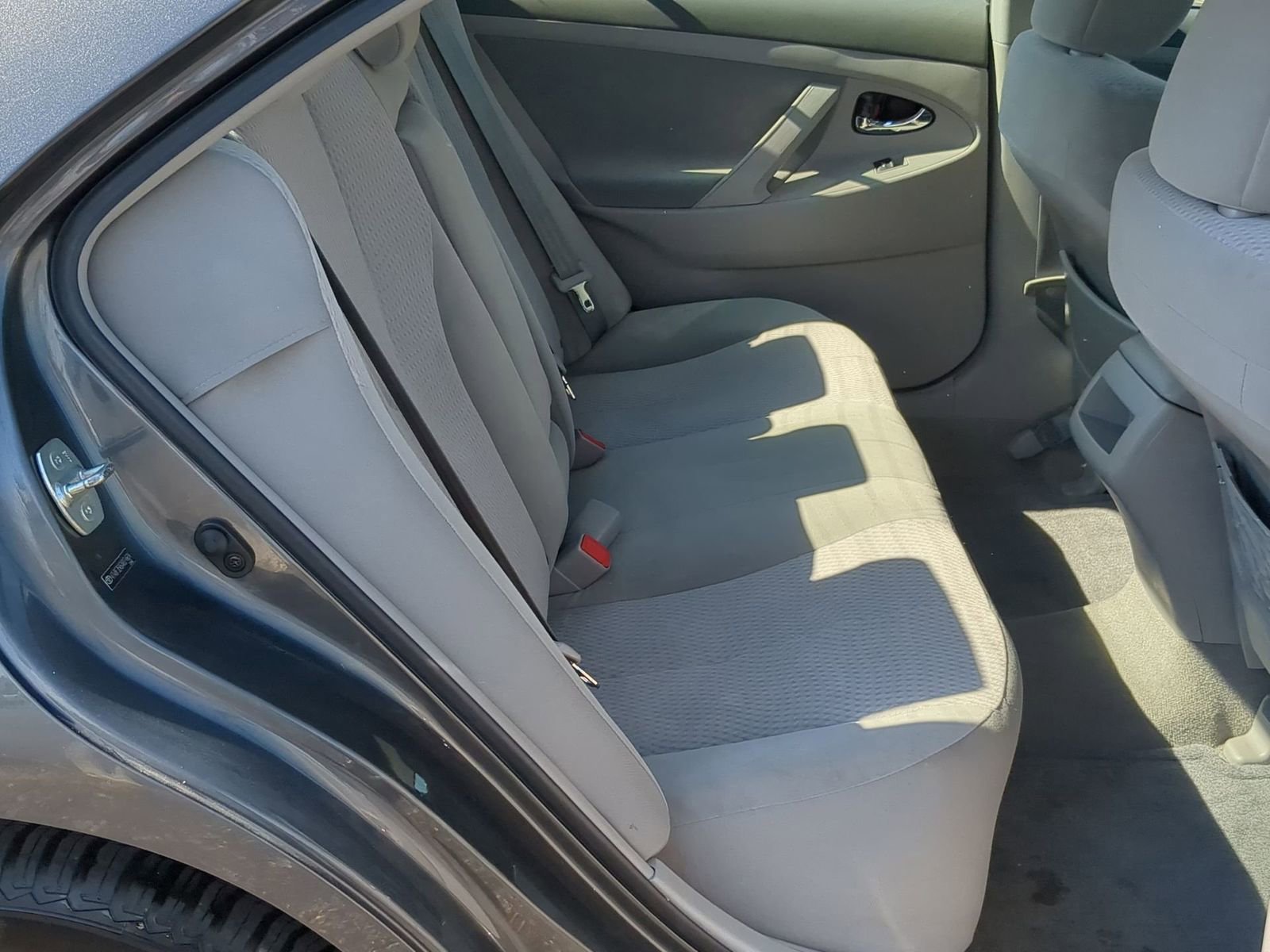 Thumbnail: 2010 Toyota Camry - 20