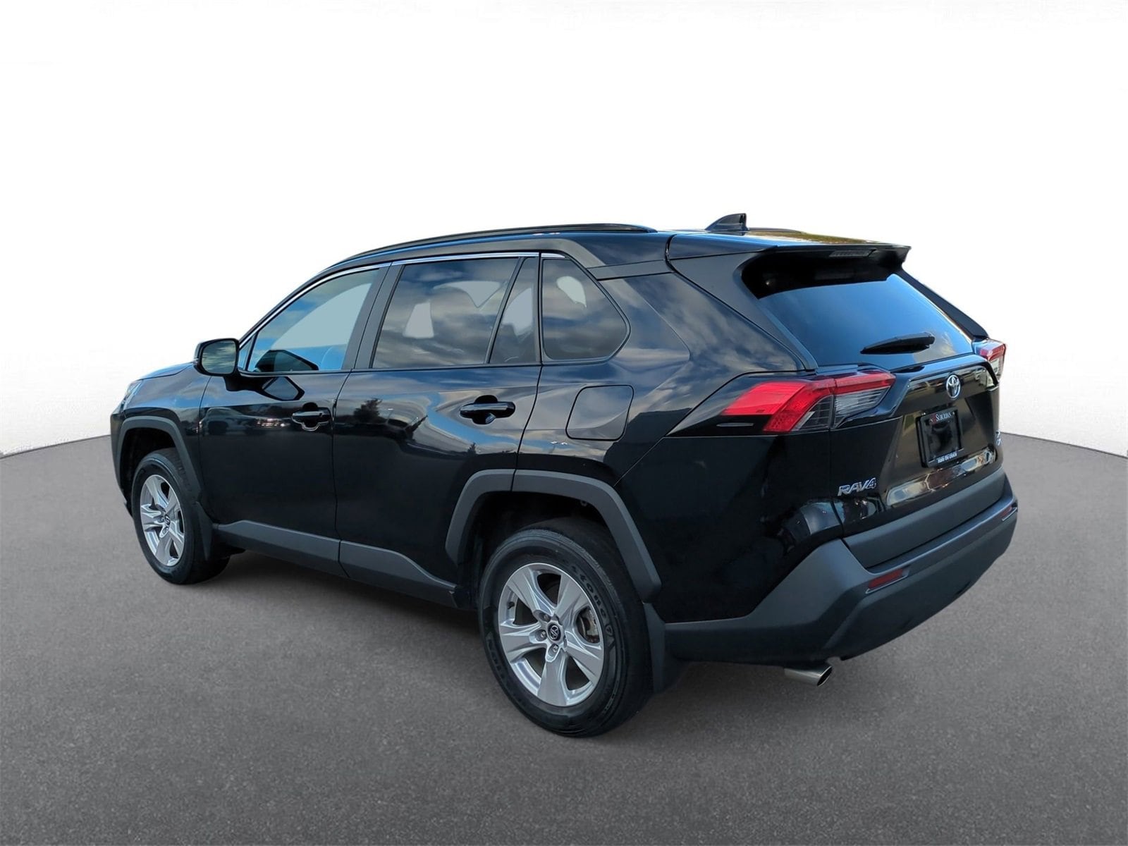 Thumbnail: 2020 Toyota RAV4 - 6