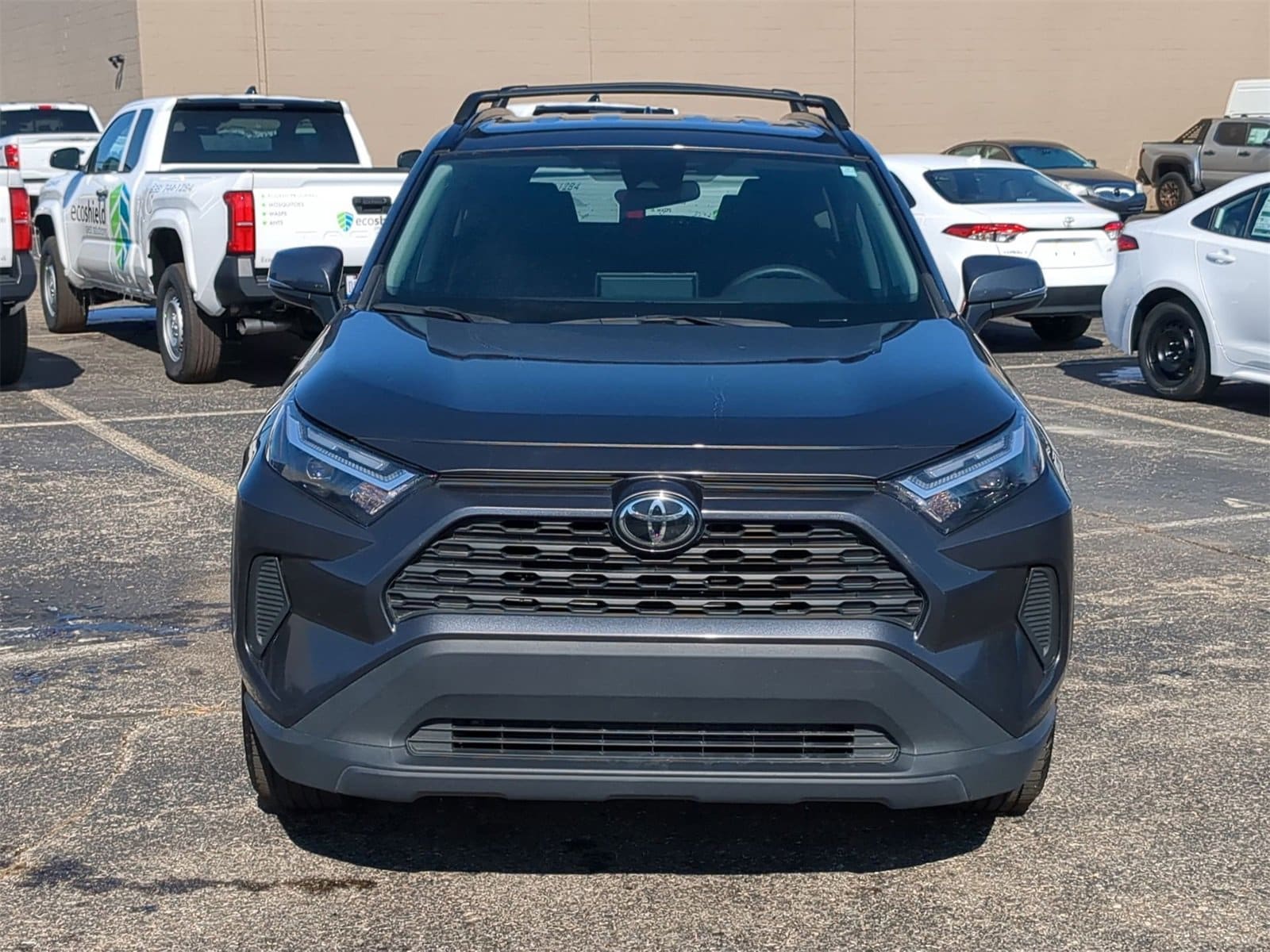 Thumbnail: 2023 Toyota RAV4 - 17