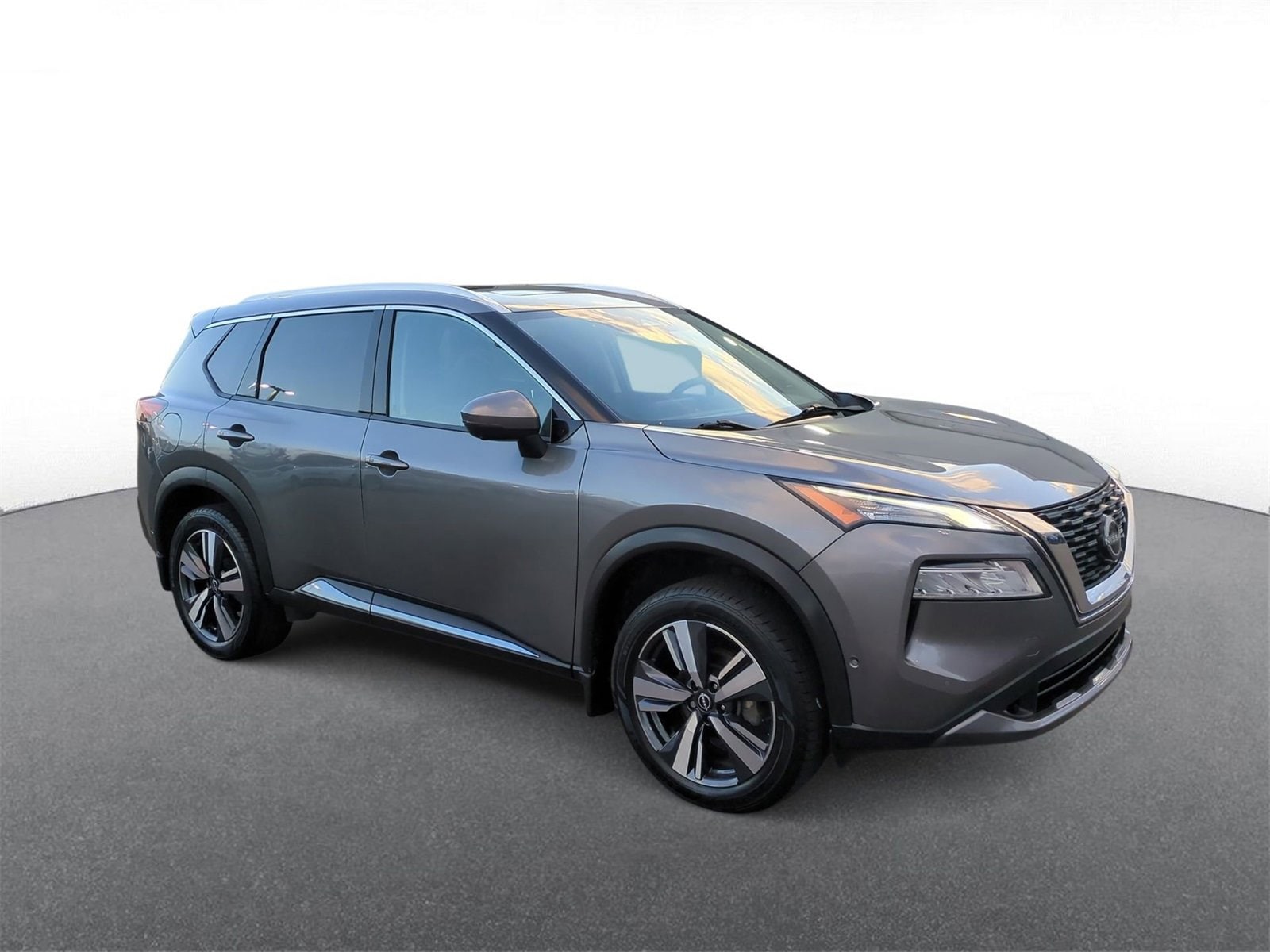 Thumbnail: 2023 Nissan Rogue - 2