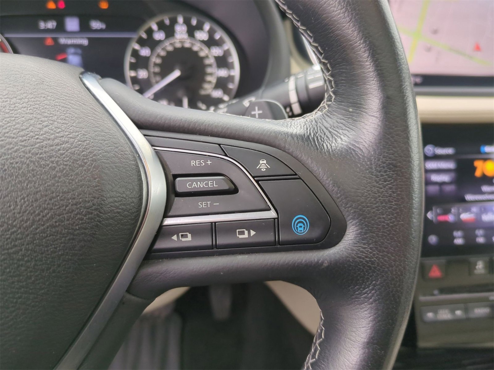 Thumbnail: 2021 INFINITI QX50 - 25