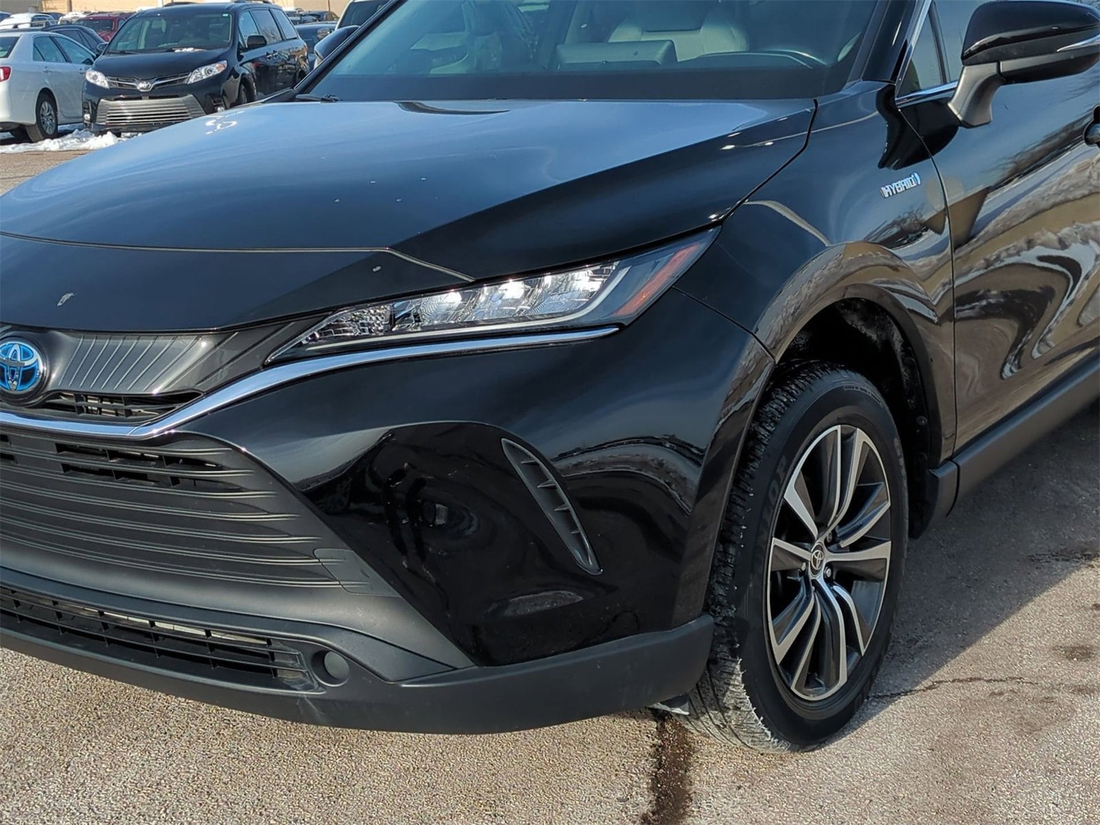 Thumbnail: 2021 Toyota Venza - 11