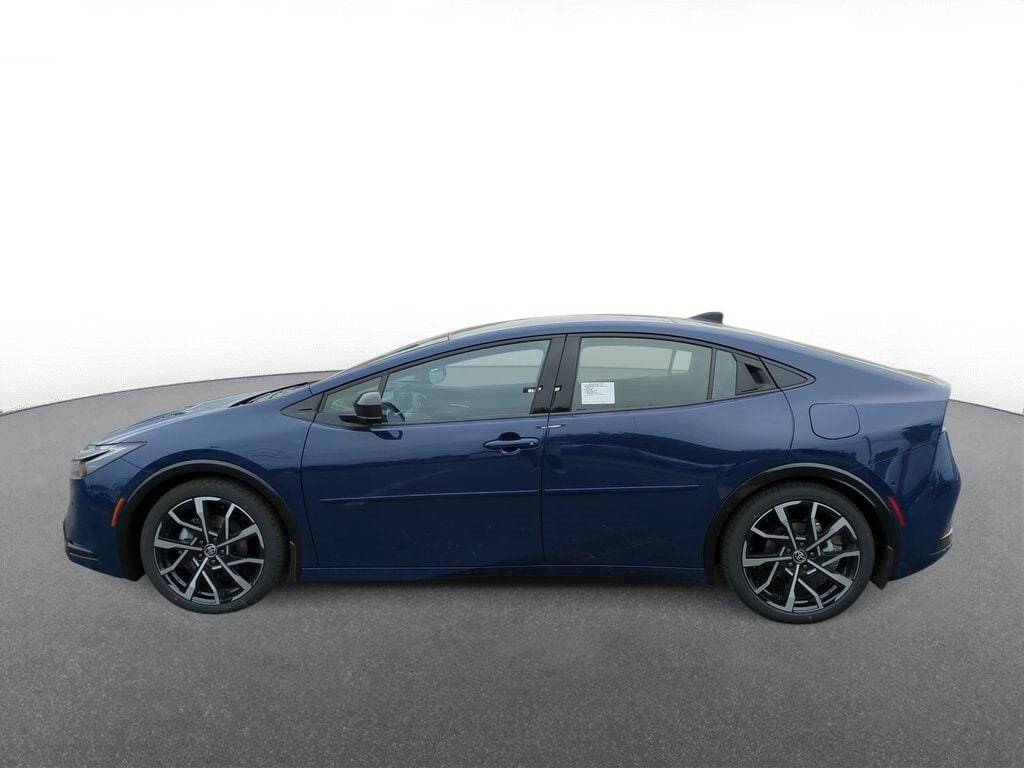 2025 Toyota Prius Plug-in 5