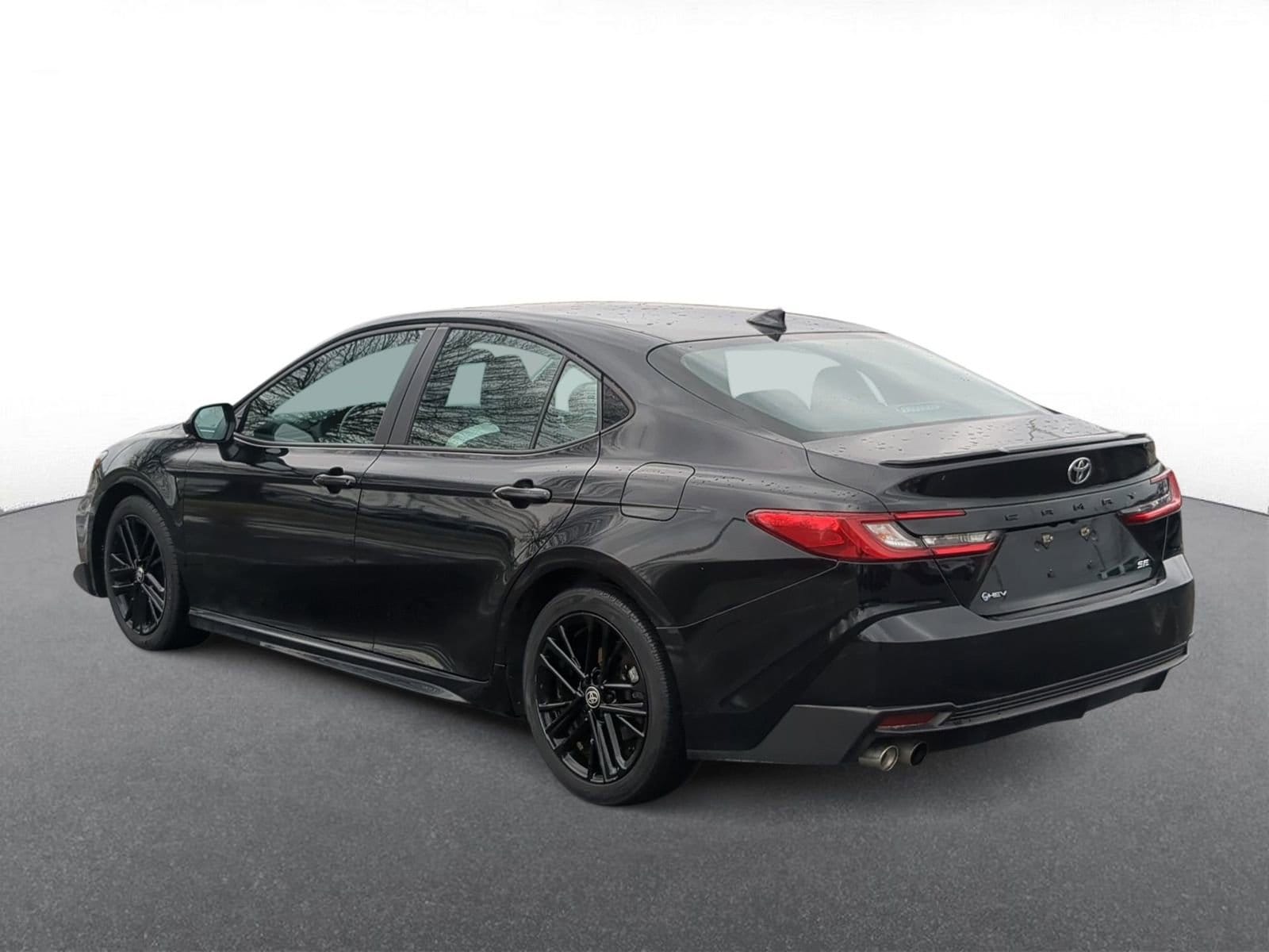 Thumbnail: 2025 Toyota Camry - 6