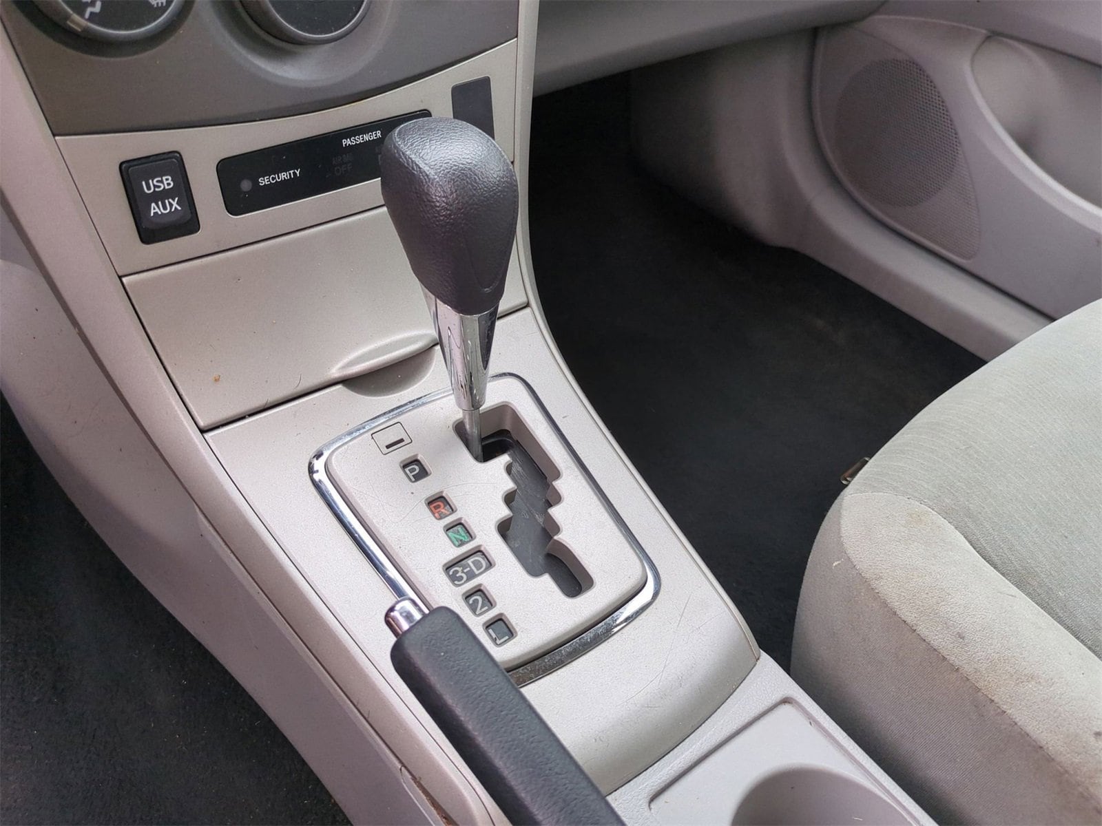Thumbnail: 2013 Toyota Corolla - 25