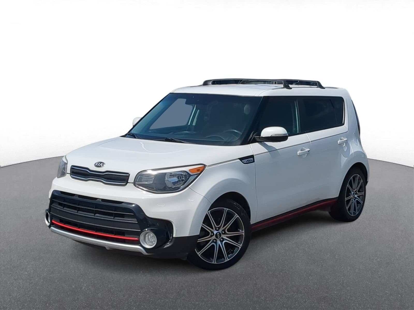 Used 2018 Kia Soul Base with VIN KNDJX3AA3J7604482 for sale in Troy, MI