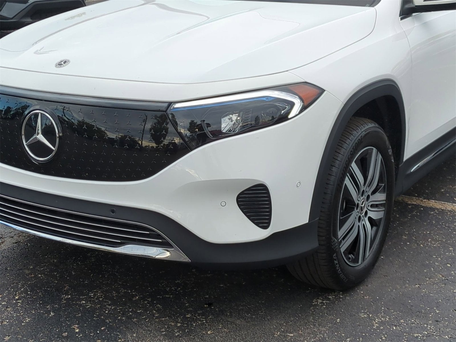 Thumbnail: 2025 Mercedes-Benz EQB - 11