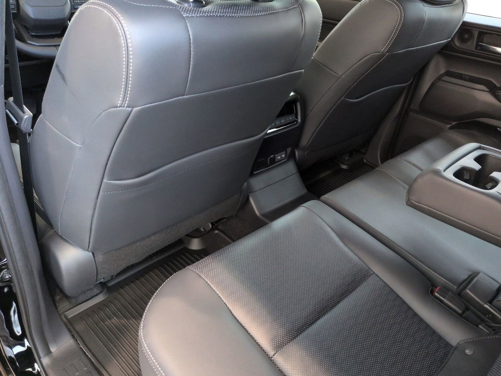 Thumbnail: 2026 Toyota Land Cruiser - 19