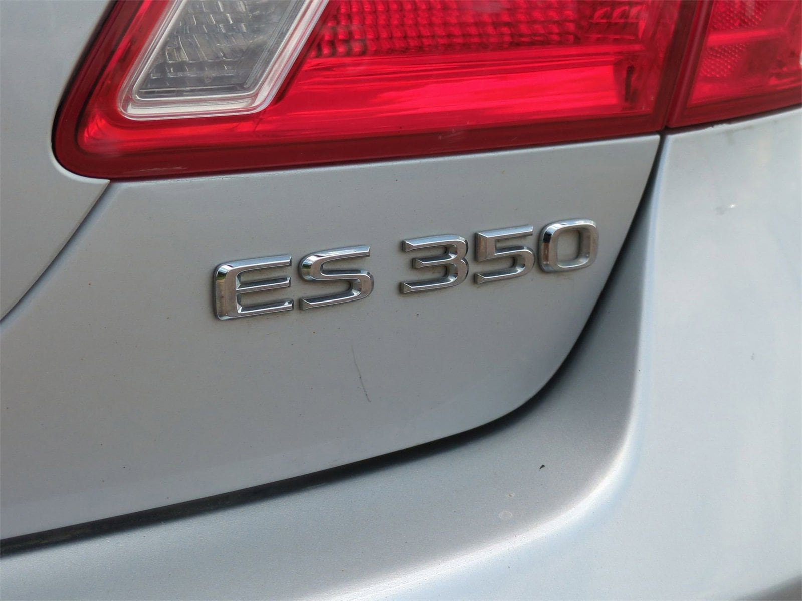 Thumbnail: 2009 Lexus ES - 12