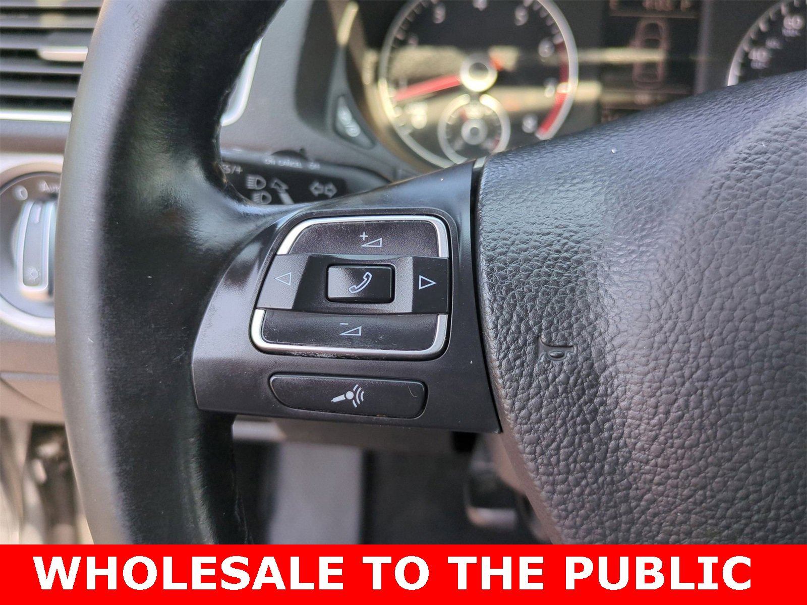 Thumbnail: 2014 Volkswagen Passat - 21
