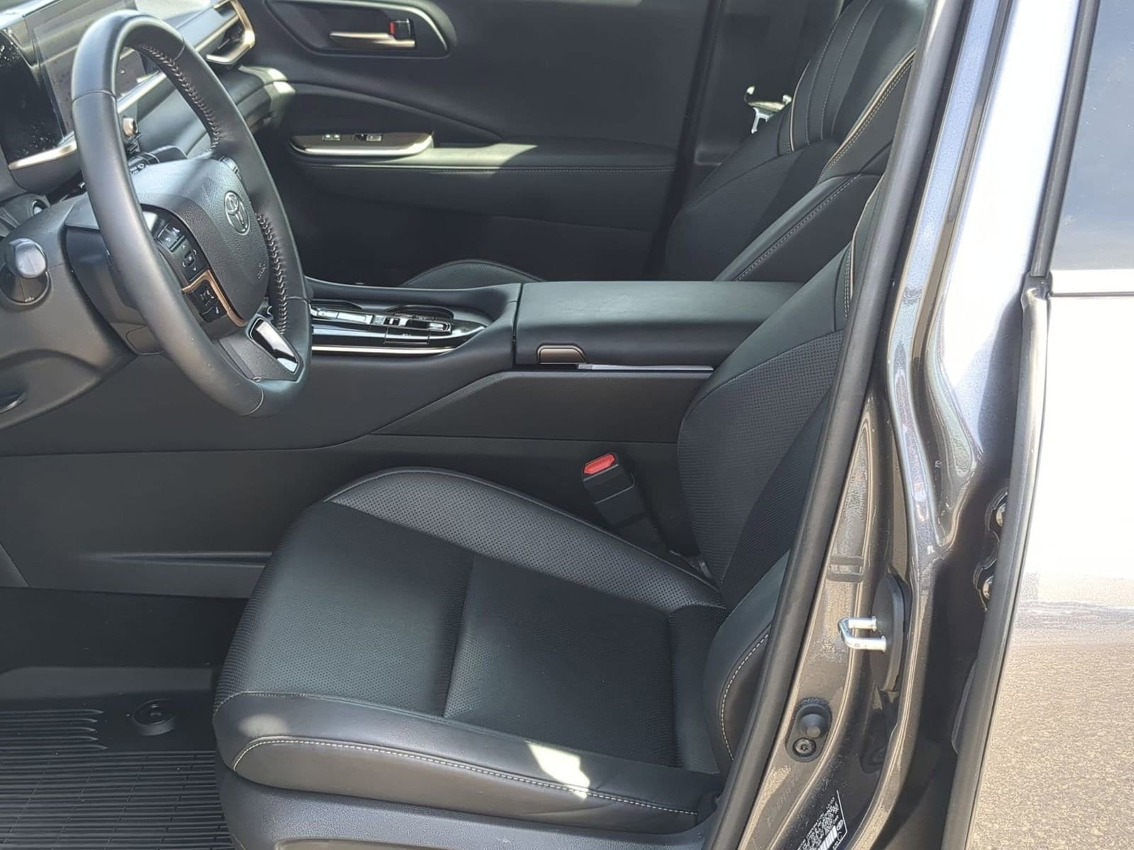 Thumbnail: 2024 Toyota Crown - 16