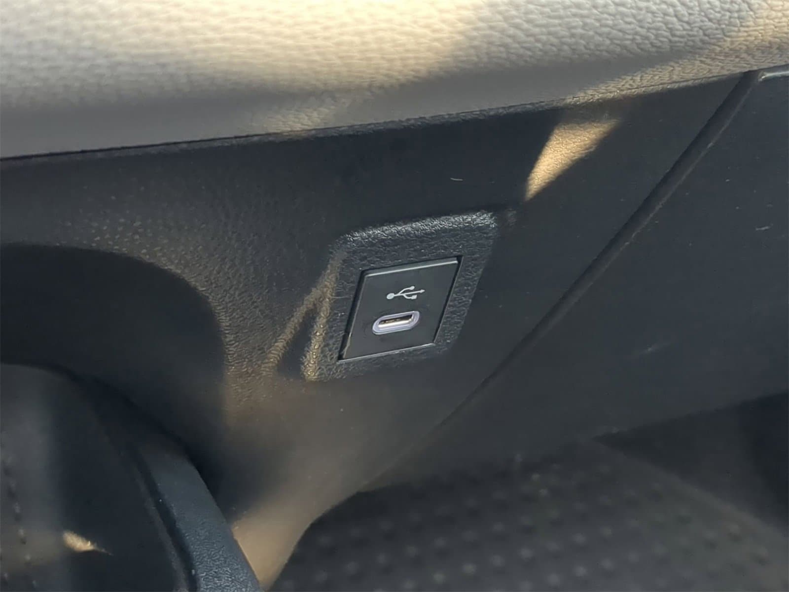 Thumbnail: 2023 Toyota Corolla - 37