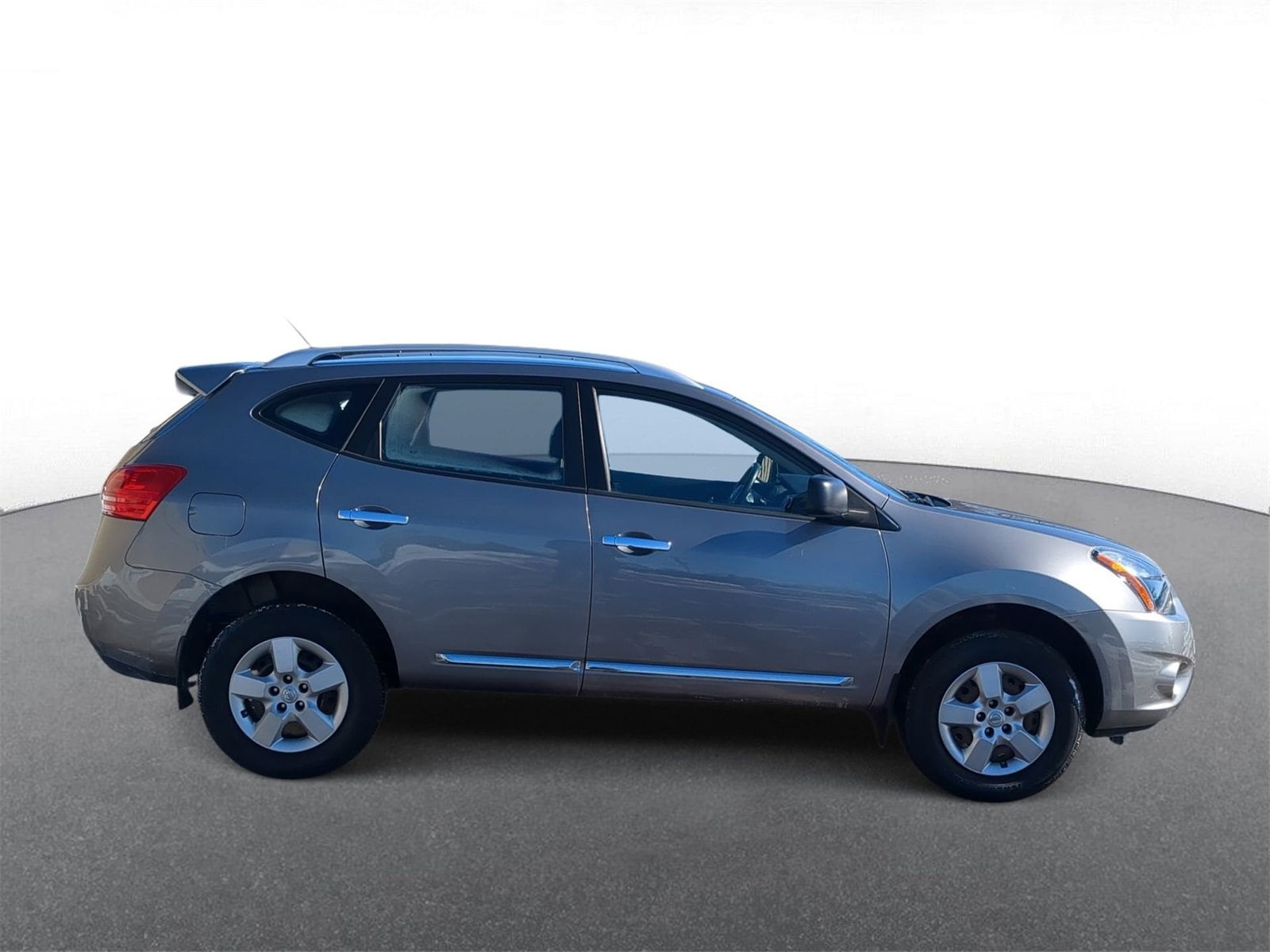 Thumbnail: 2015 Nissan Rogue - 9