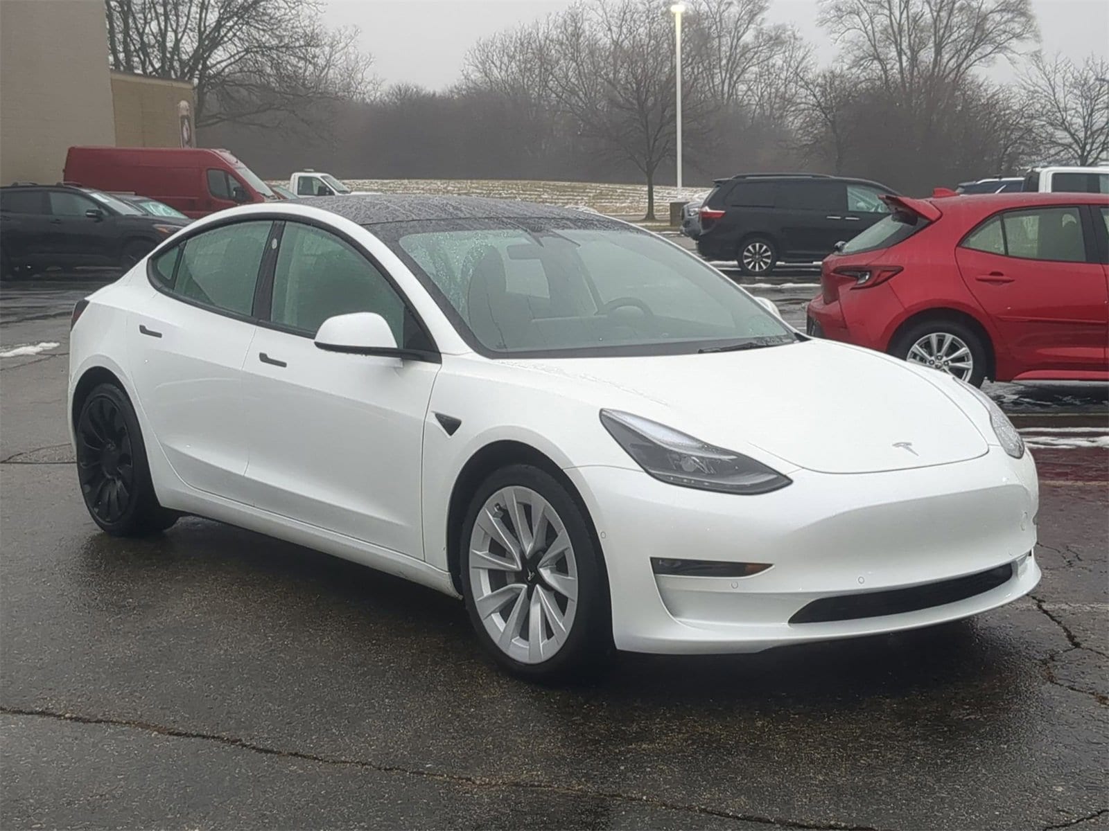 Thumbnail: 2022 Tesla Model 3 - 16