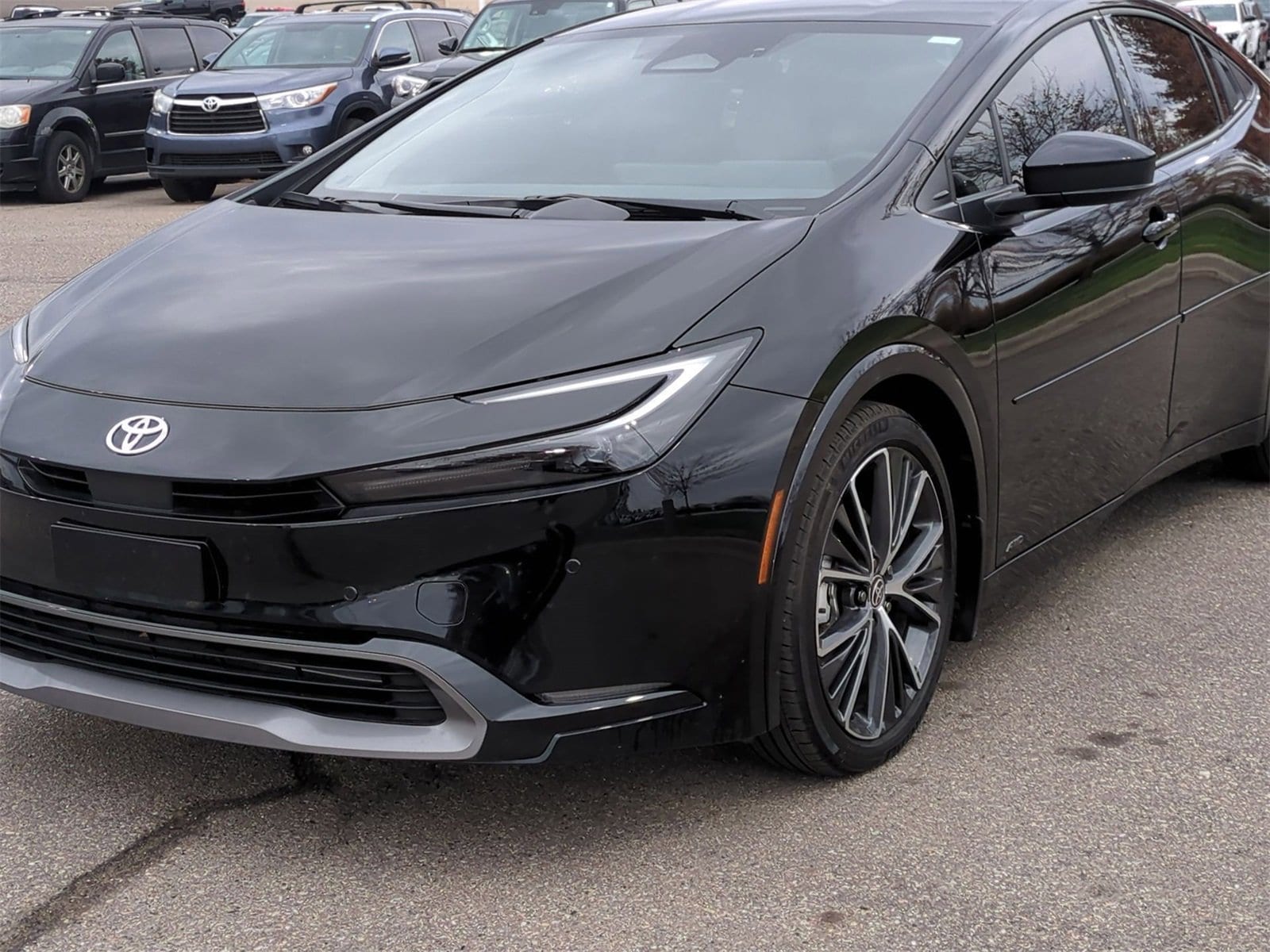 Thumbnail: 2025 Toyota Prius - 11