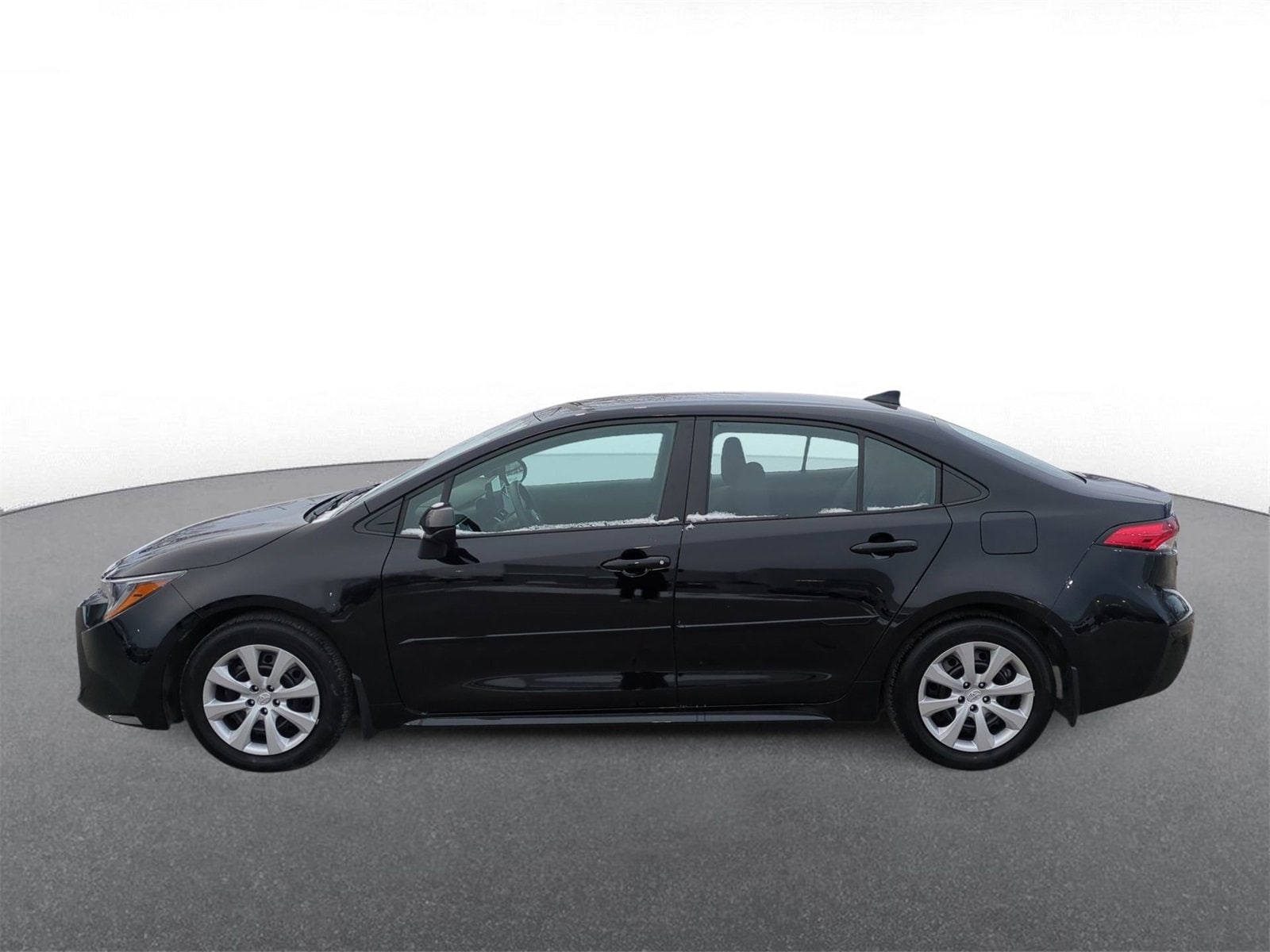 Thumbnail: 2025 Toyota Corolla - 5