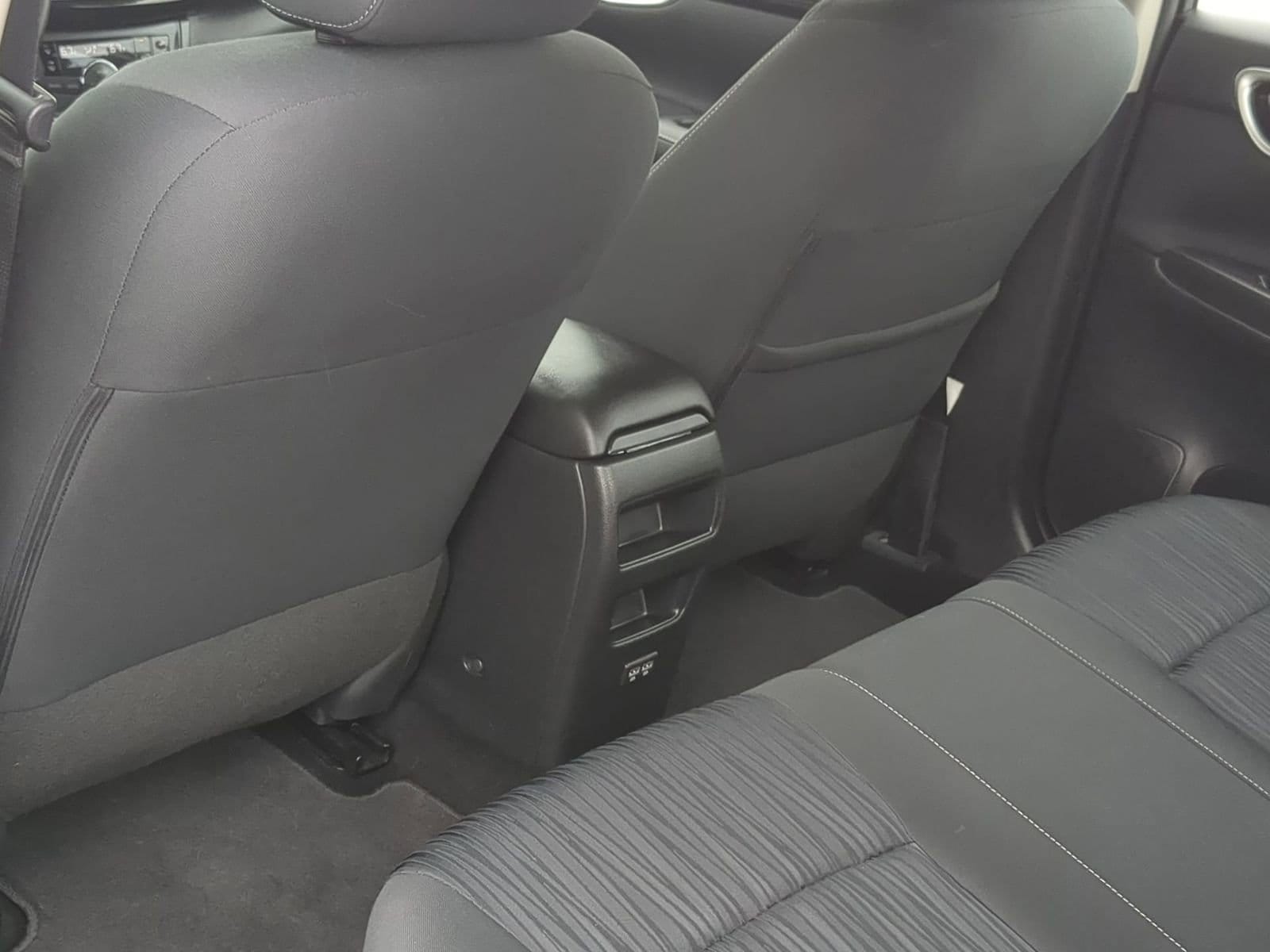 Thumbnail: 2019 Nissan Sentra - 18