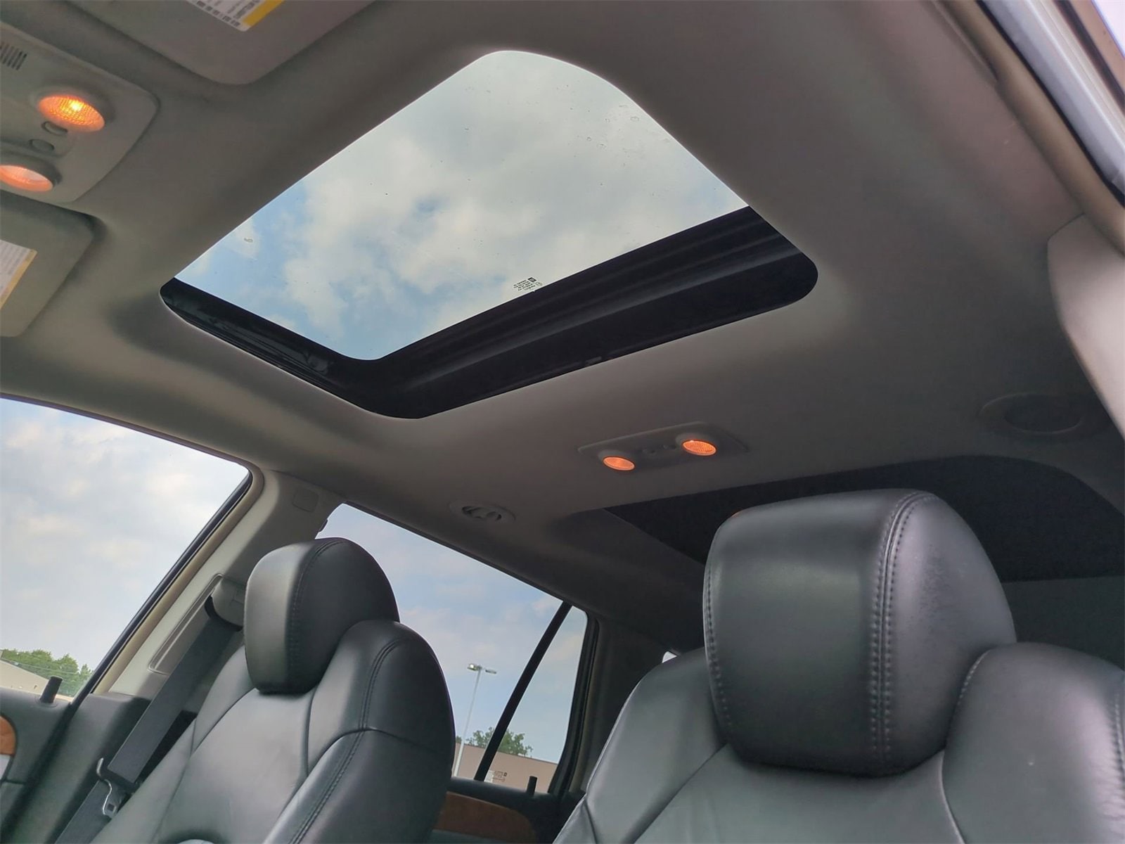 Thumbnail: 2008 Buick Enclave - 17