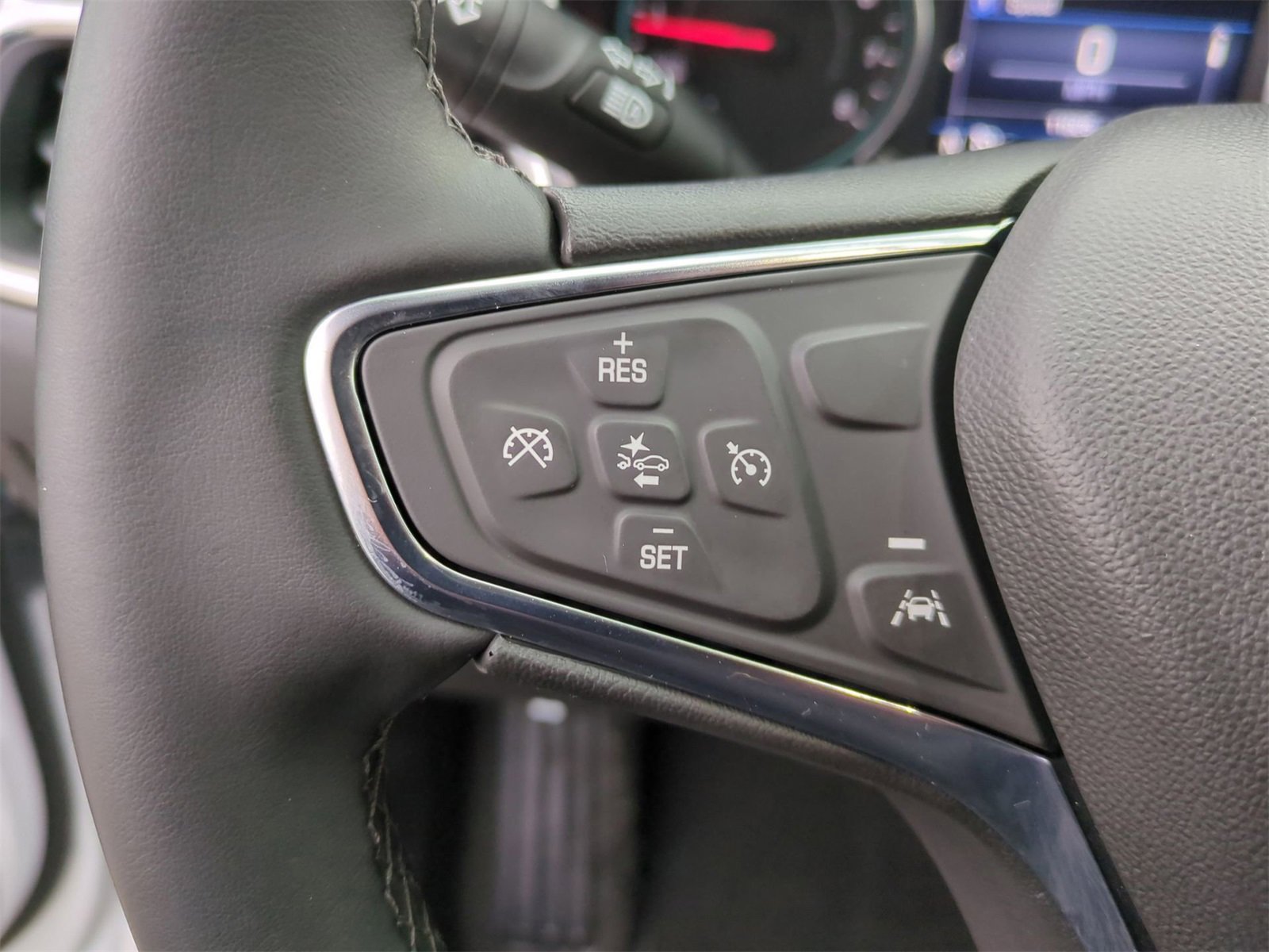 Thumbnail: 2024 Chevrolet Equinox - 23