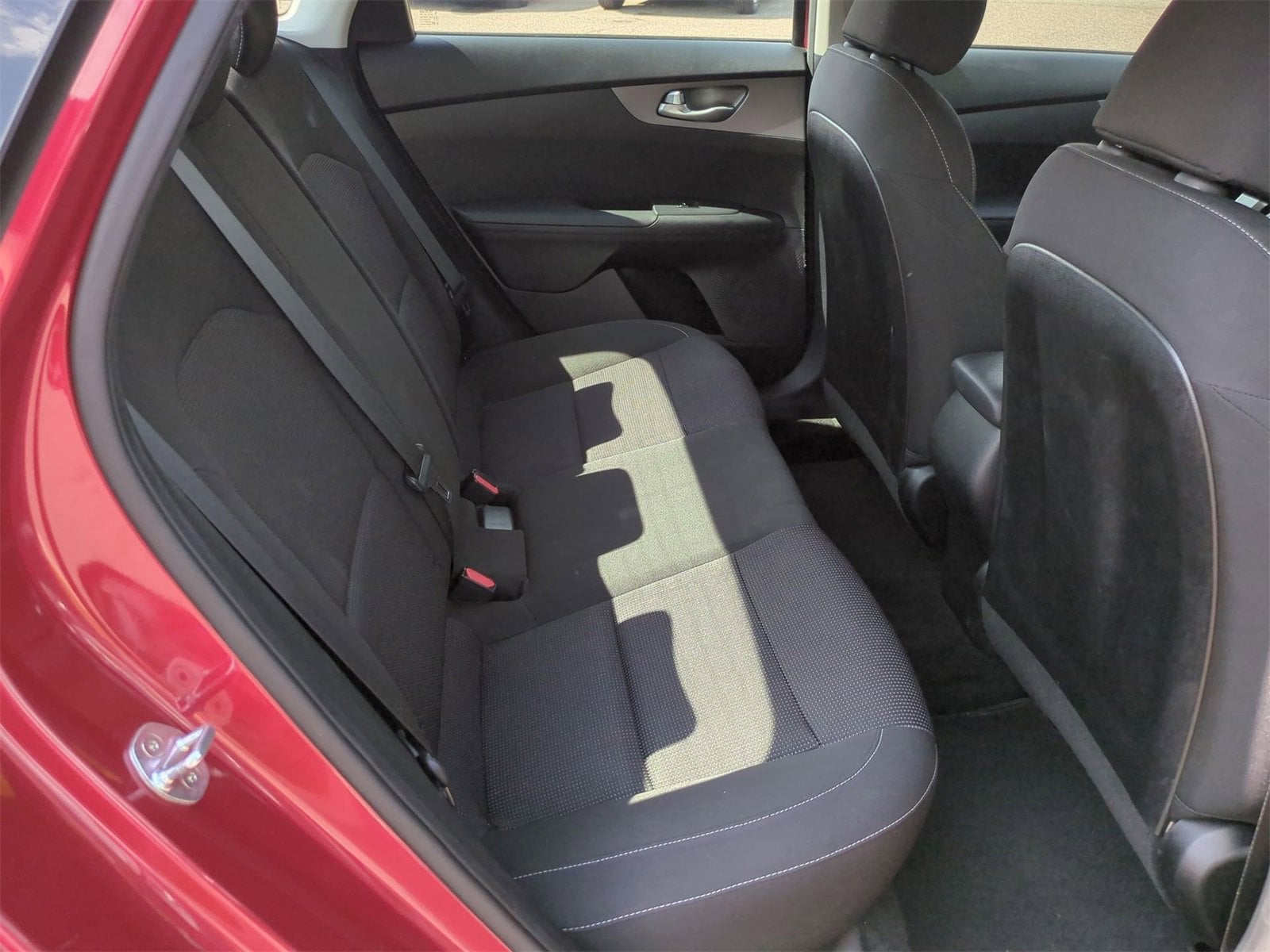 Thumbnail: 2019 Kia Forte - 18