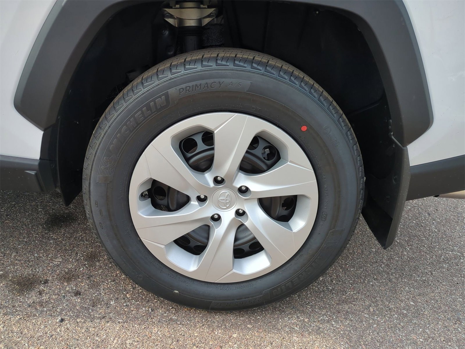 Thumbnail: 2025 Toyota RAV4 - 14