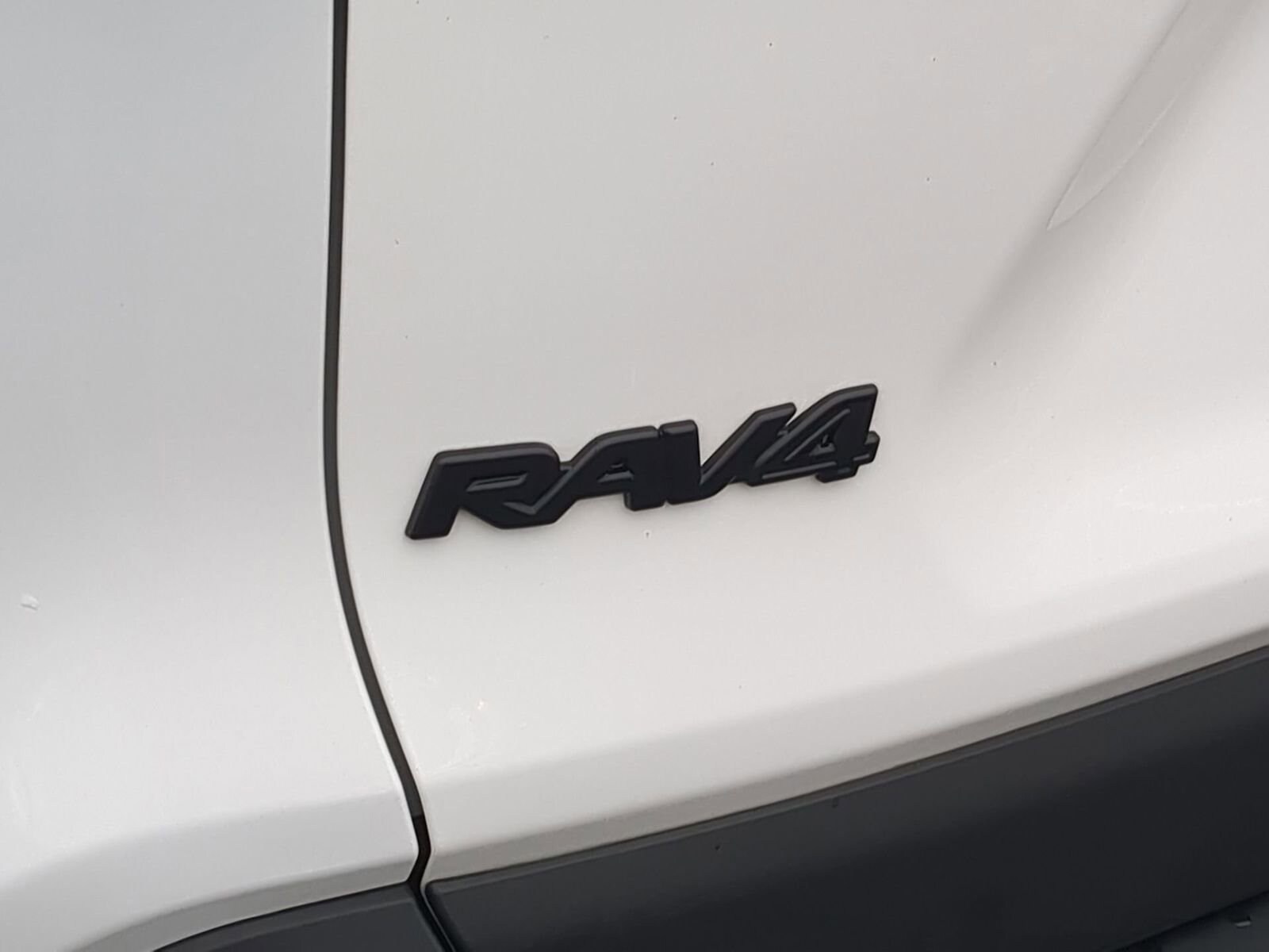 Thumbnail: 2025 Toyota RAV4 - 13