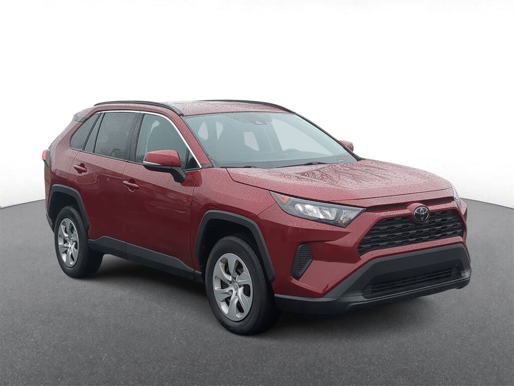 Used 2019 Toyota RAV4 LE SUV
