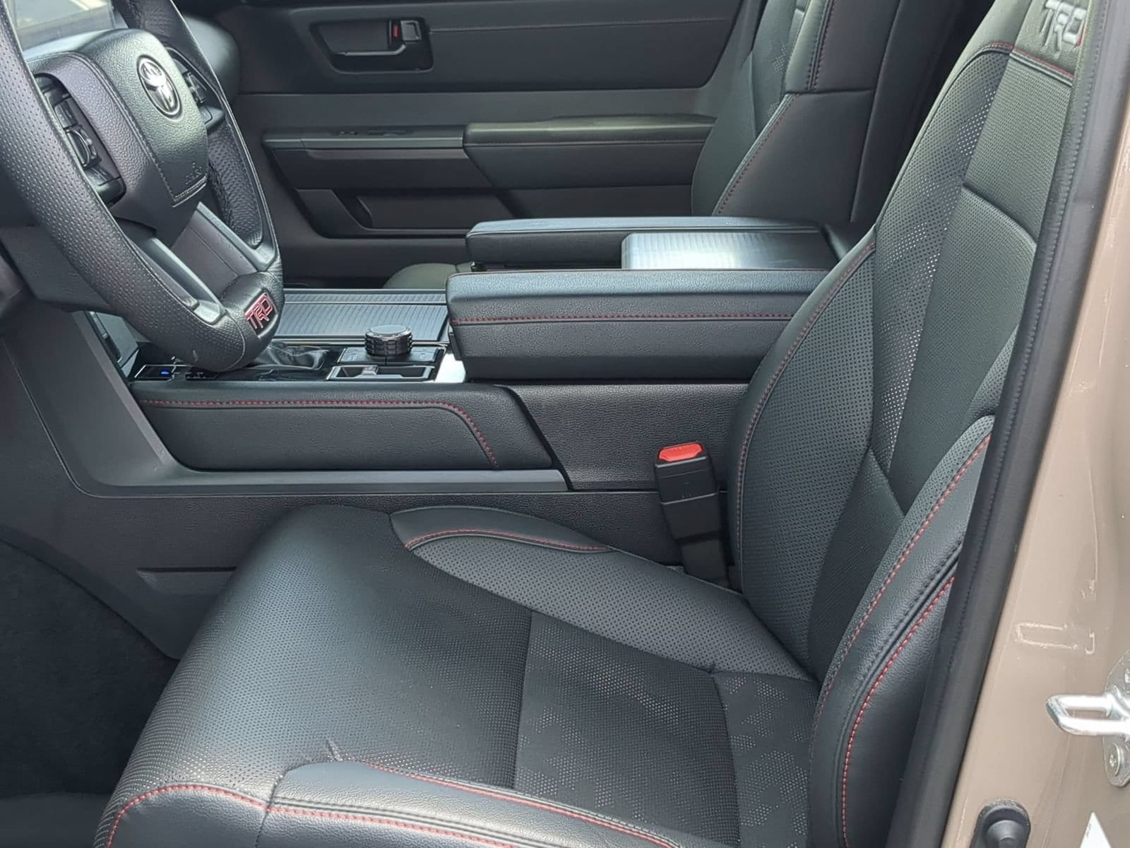 Thumbnail: 2025 Toyota Sequoia - 16