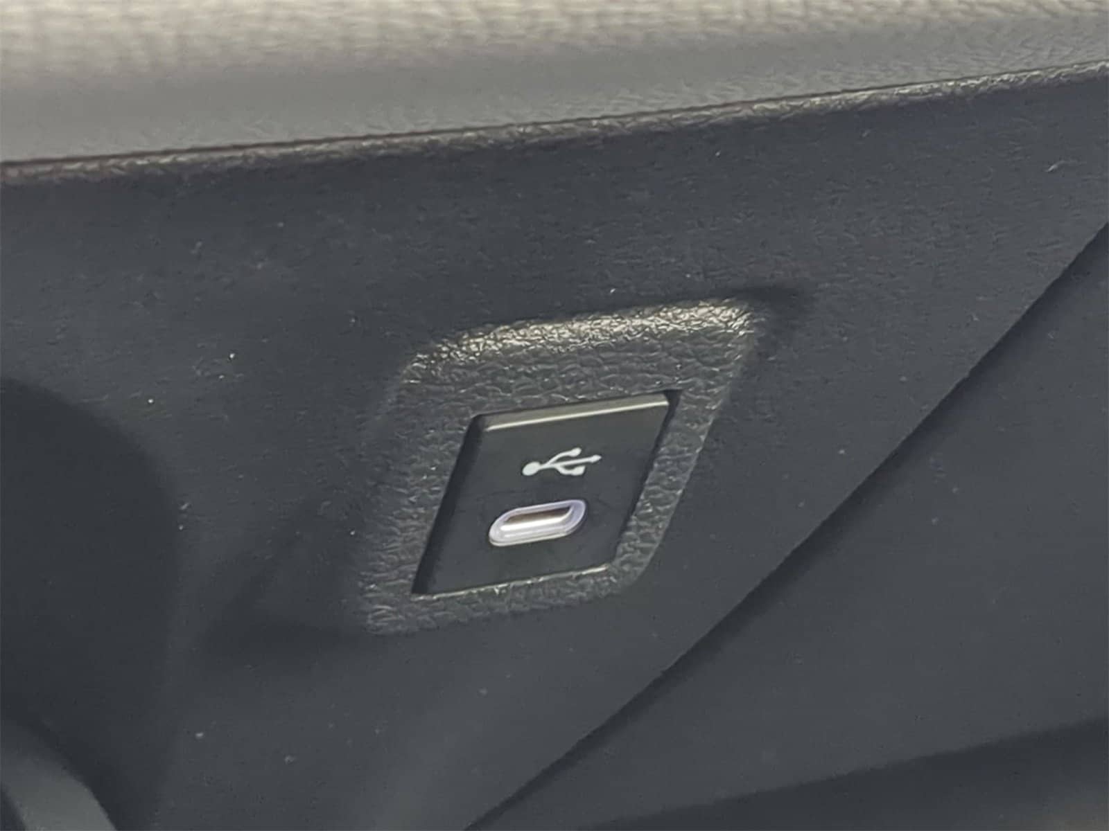 Thumbnail: 2025 Toyota Corolla - 35