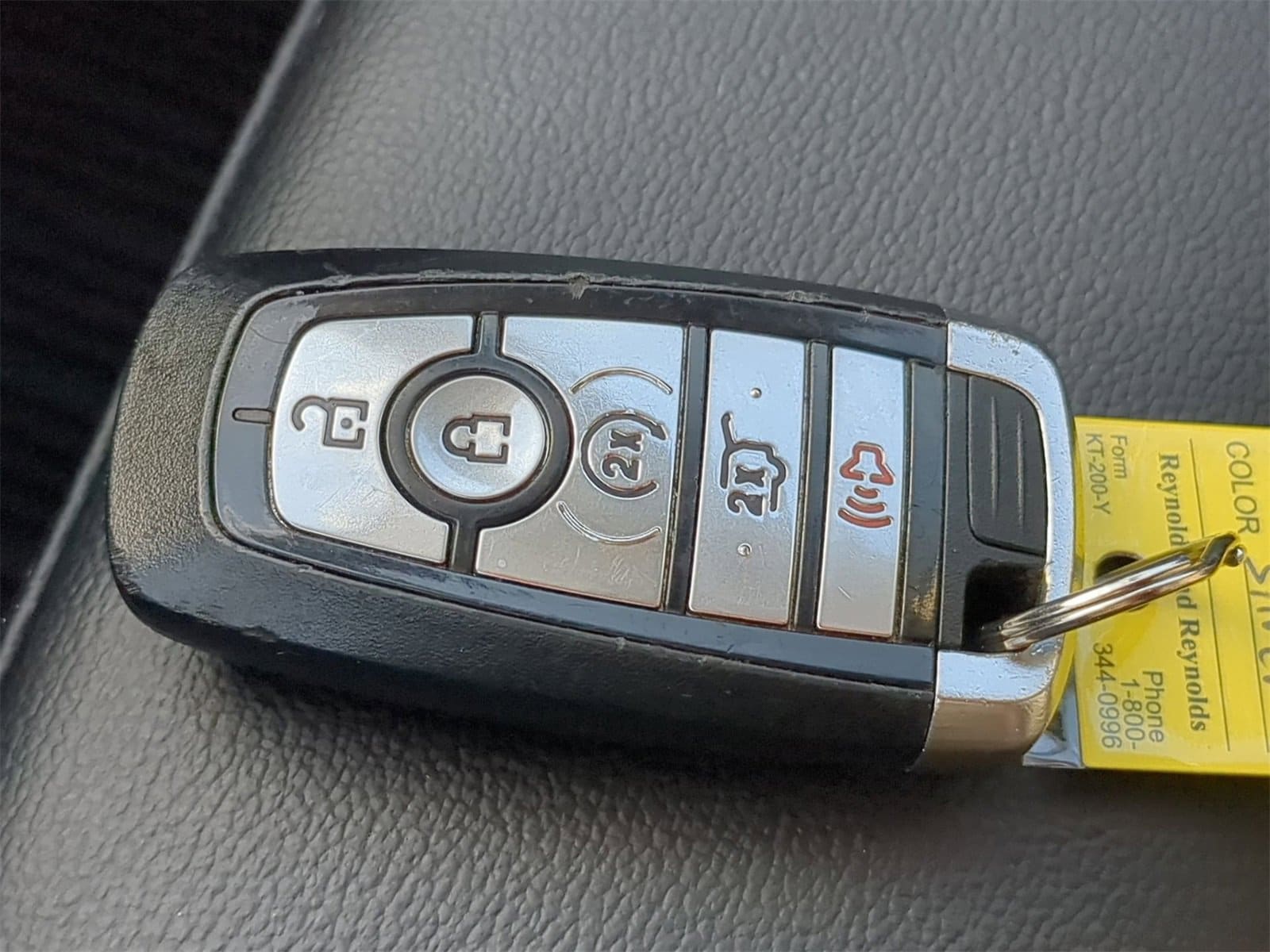 Thumbnail: 2021 Ford Edge - 40