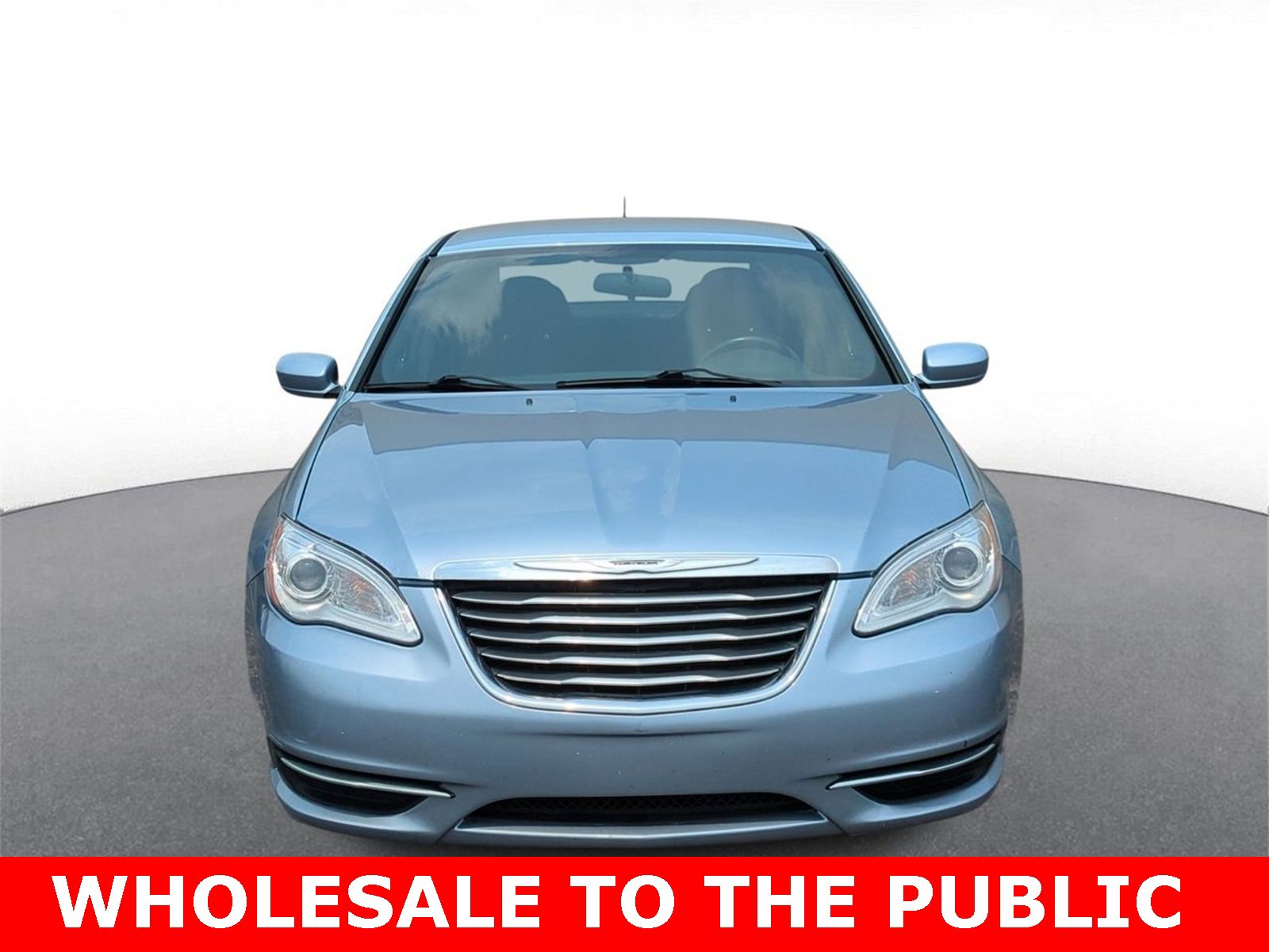 Thumbnail: 2013 Chrysler 200 - 3