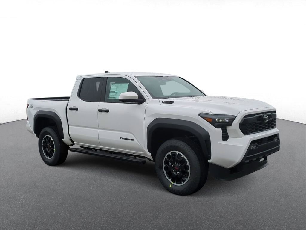 Used 2025 Toyota Tacoma TRD Off Road with VIN 3TYLC5LN3ST017324 for sale in Troy, MI