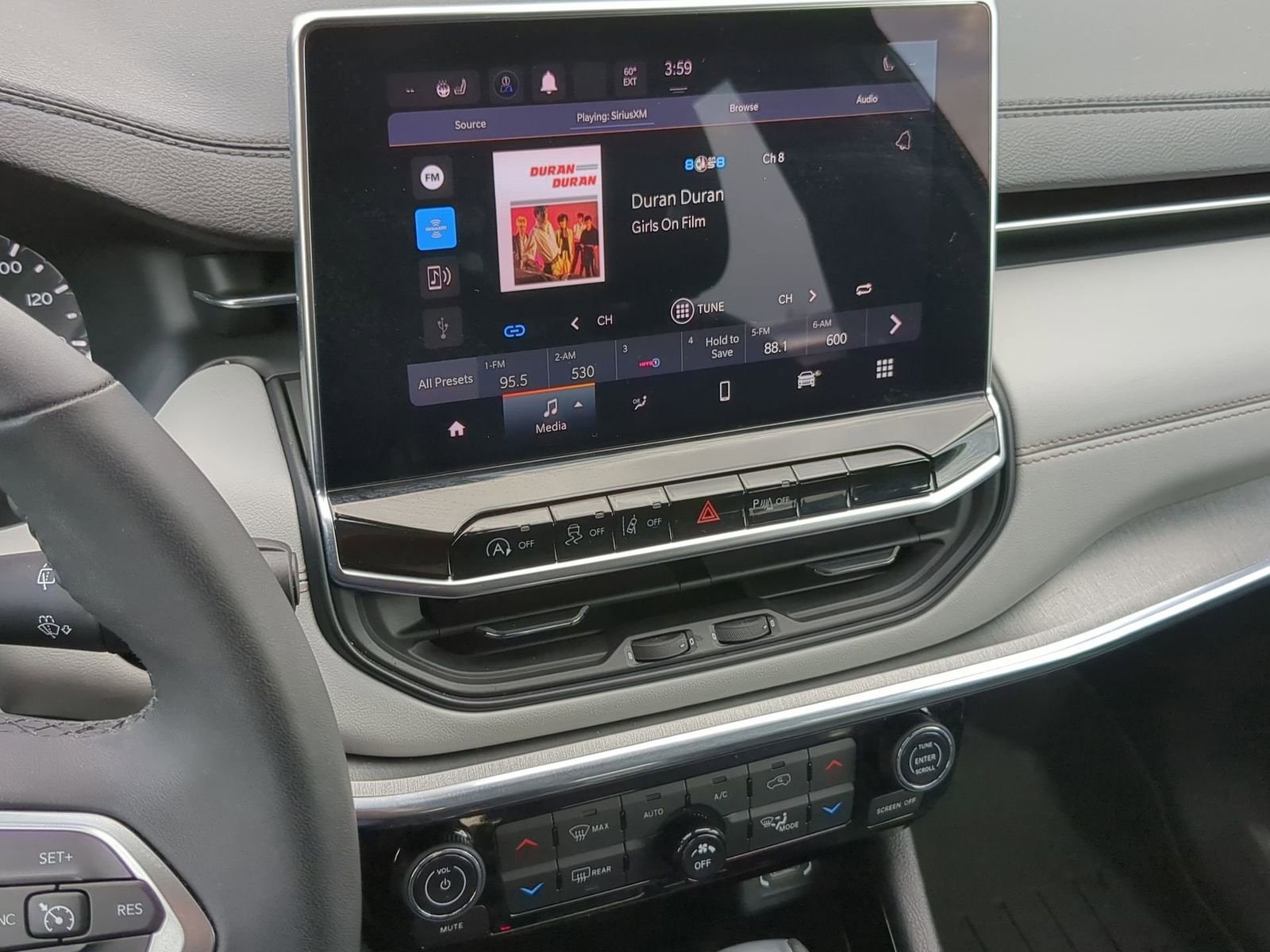 Thumbnail: 2023 Jeep Compass - 27