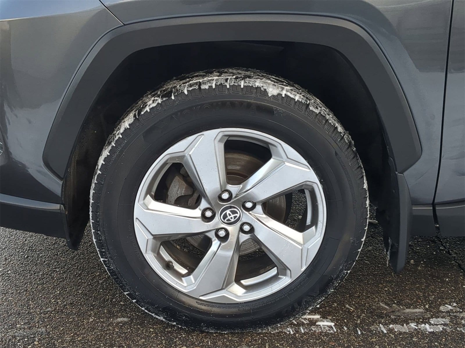 Thumbnail: 2020 Toyota RAV4 - 14