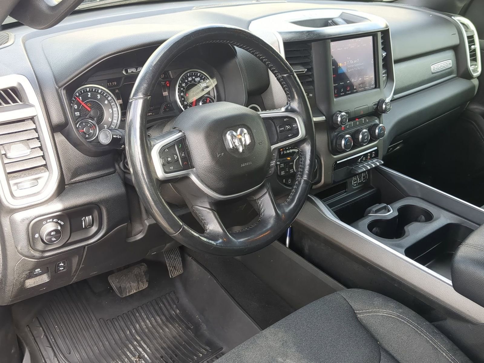 Thumbnail: 2020 RAM 1500 - 10