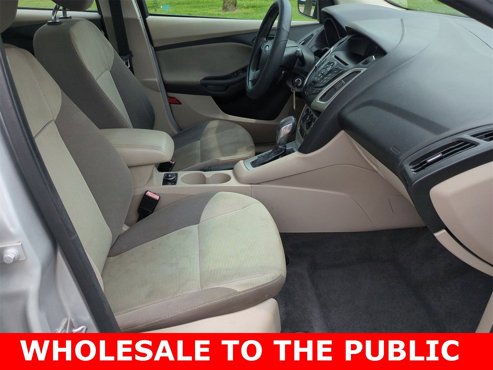 Thumbnail: 2012 Ford Focus - 19
