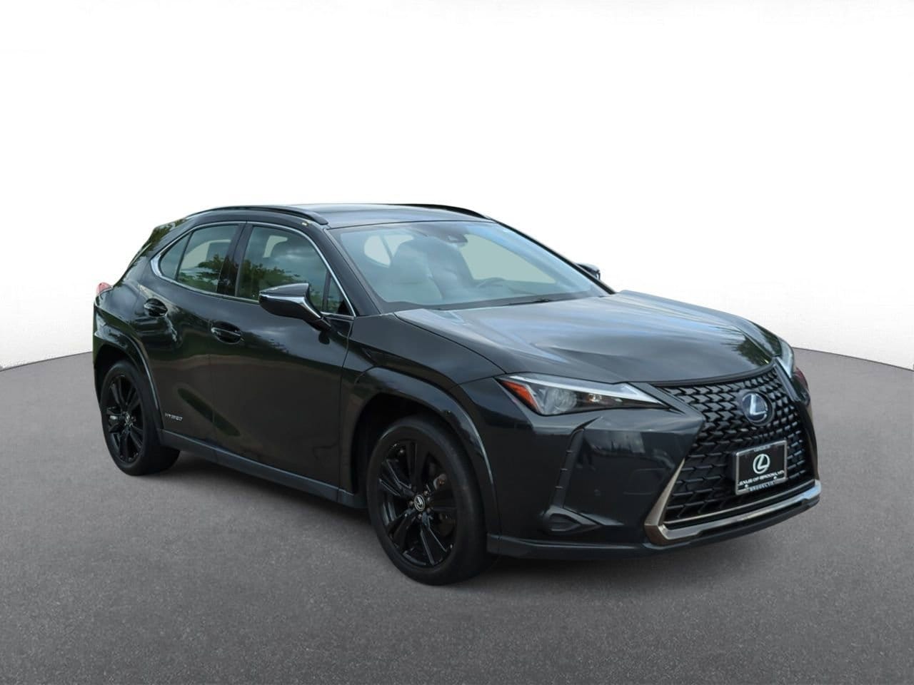 Thumbnail: 2021 Lexus UX - 2