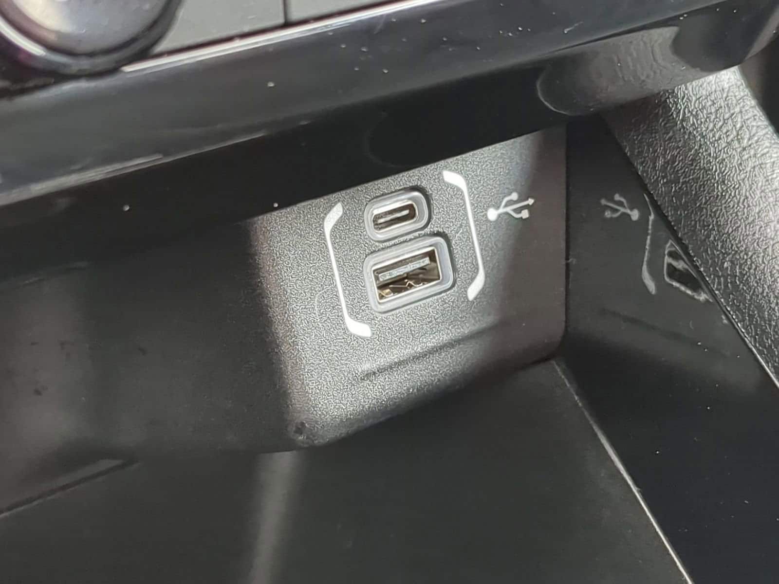 Thumbnail: 2023 Jeep Compass - 29