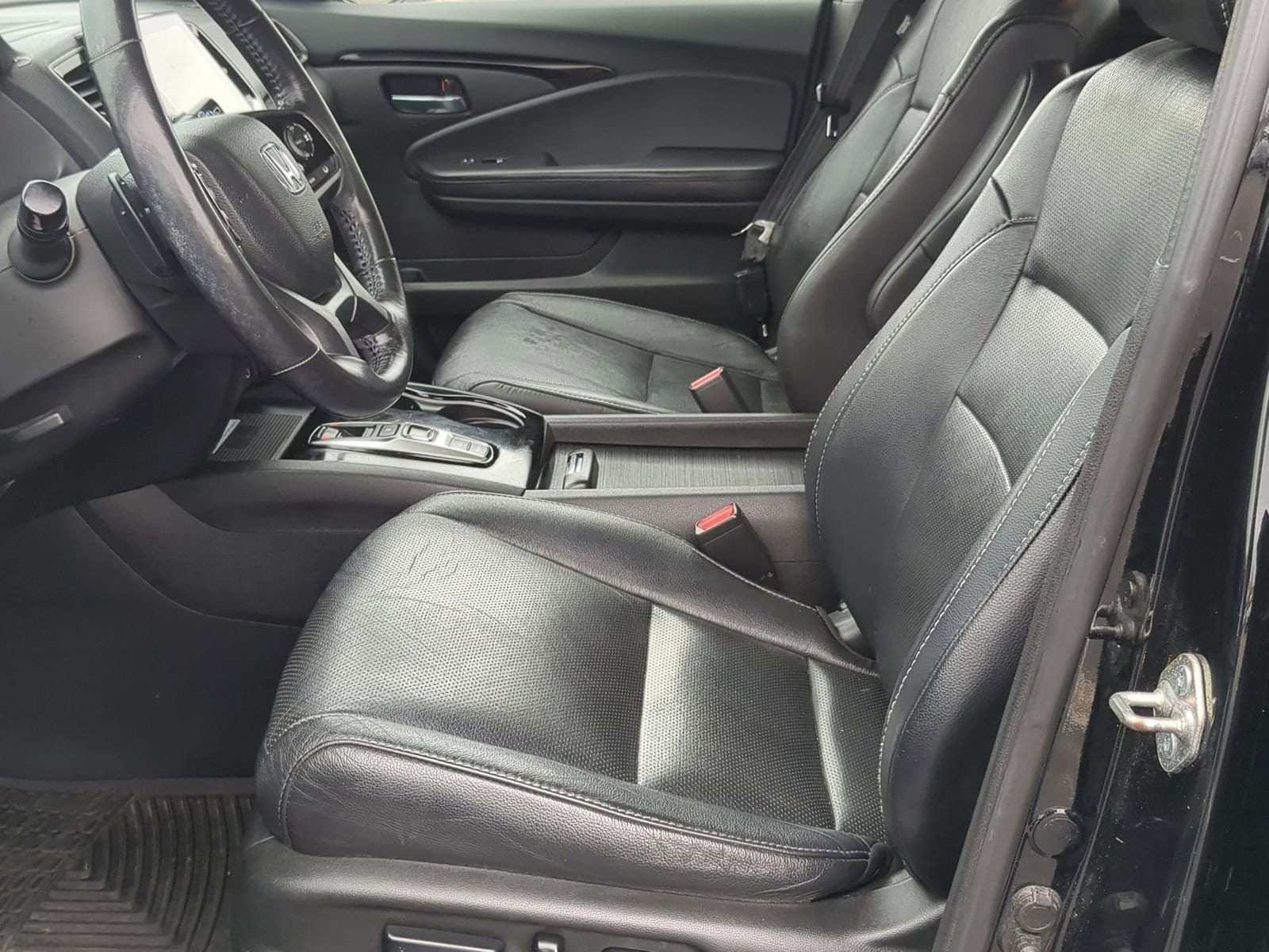 Thumbnail: 2019 Honda Pilot - 16