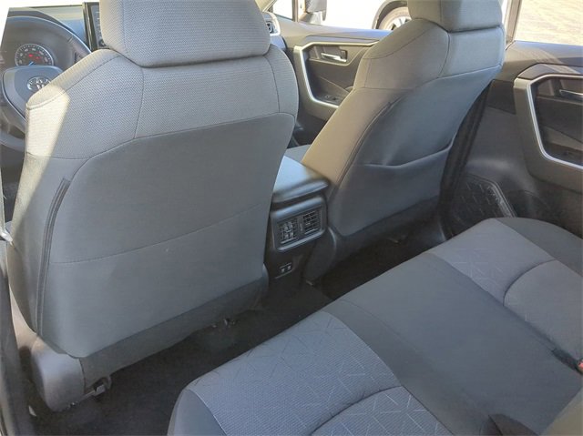 Thumbnail: 2021 Toyota RAV4 - 19