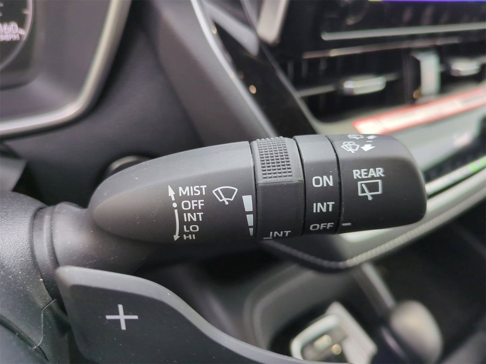 Thumbnail: 2025 Toyota Corolla - 25