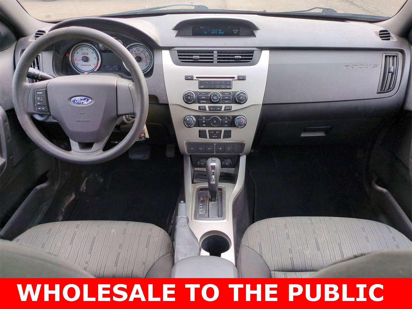 Thumbnail: 2010 Ford Focus - 13